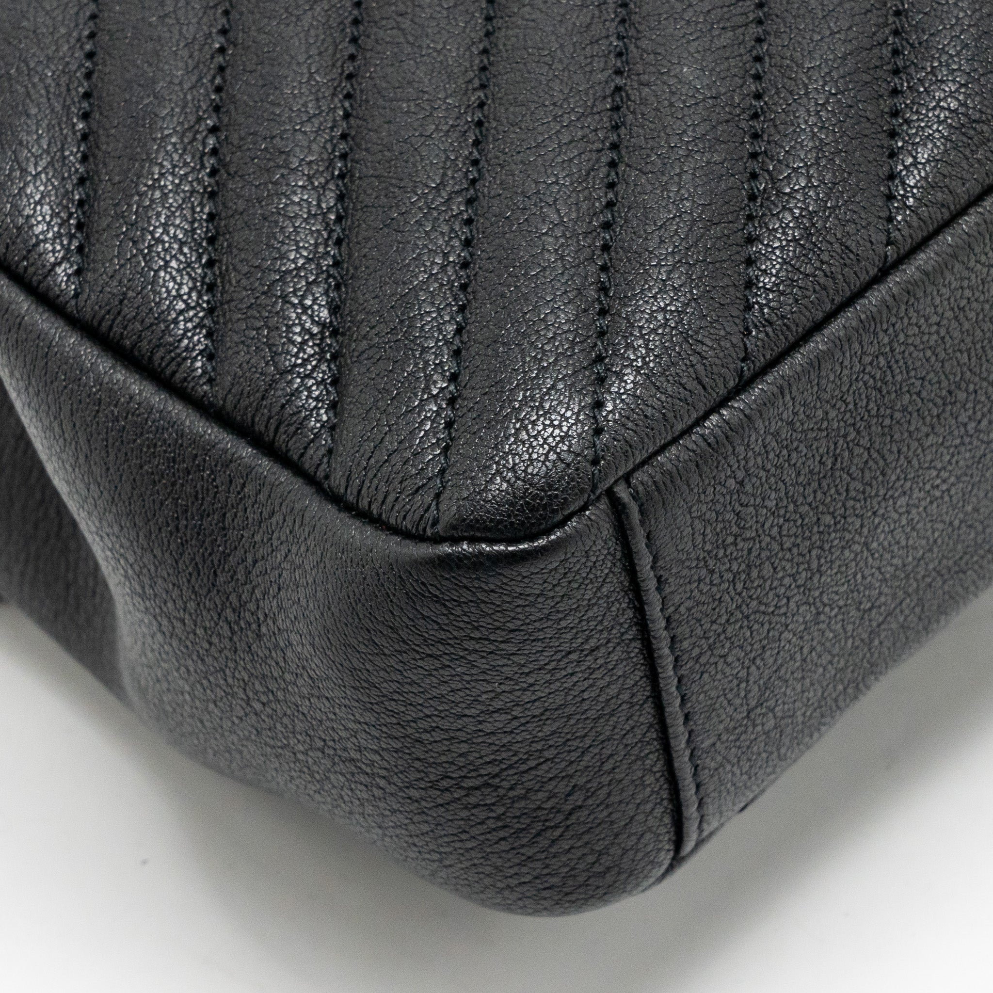 saint-laurent-ysl-medium-college-bag-lambskin-black-shw