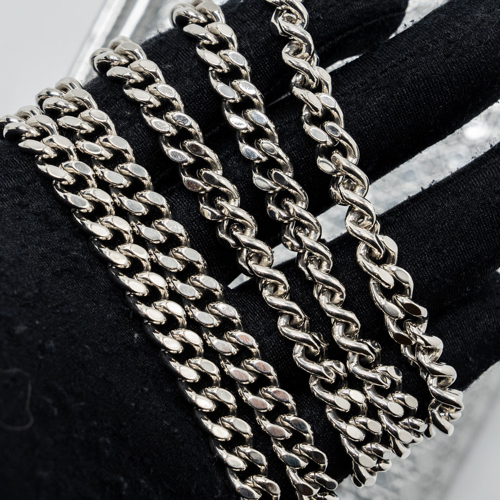 dior-diorama-wallet-on-chain-patent-metallic-silver-shw-1