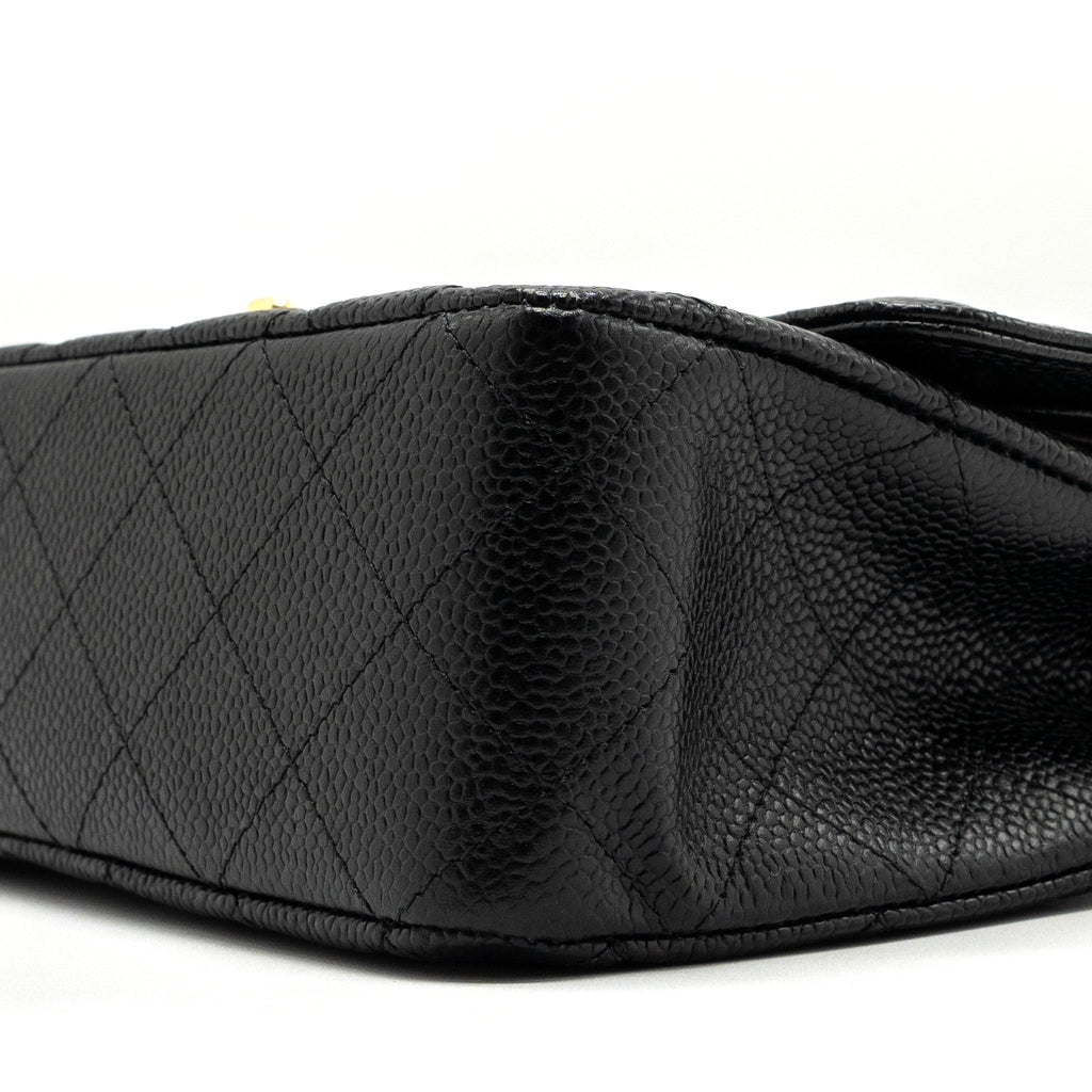 chanel-medium-classic-double-flap-bag-caviar-black-ghw-10