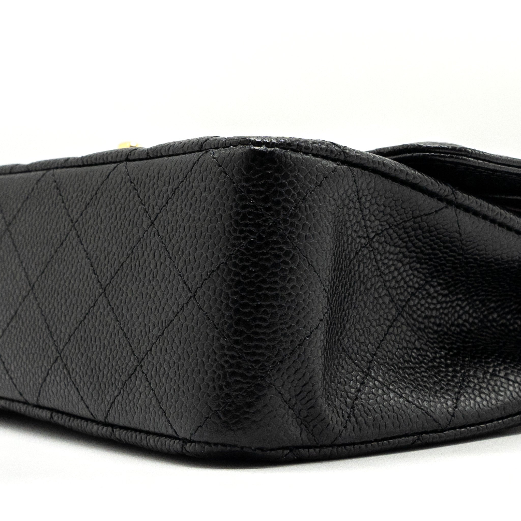 chanel-medium-classic-double-flap-bag-caviar-black-ghw-10