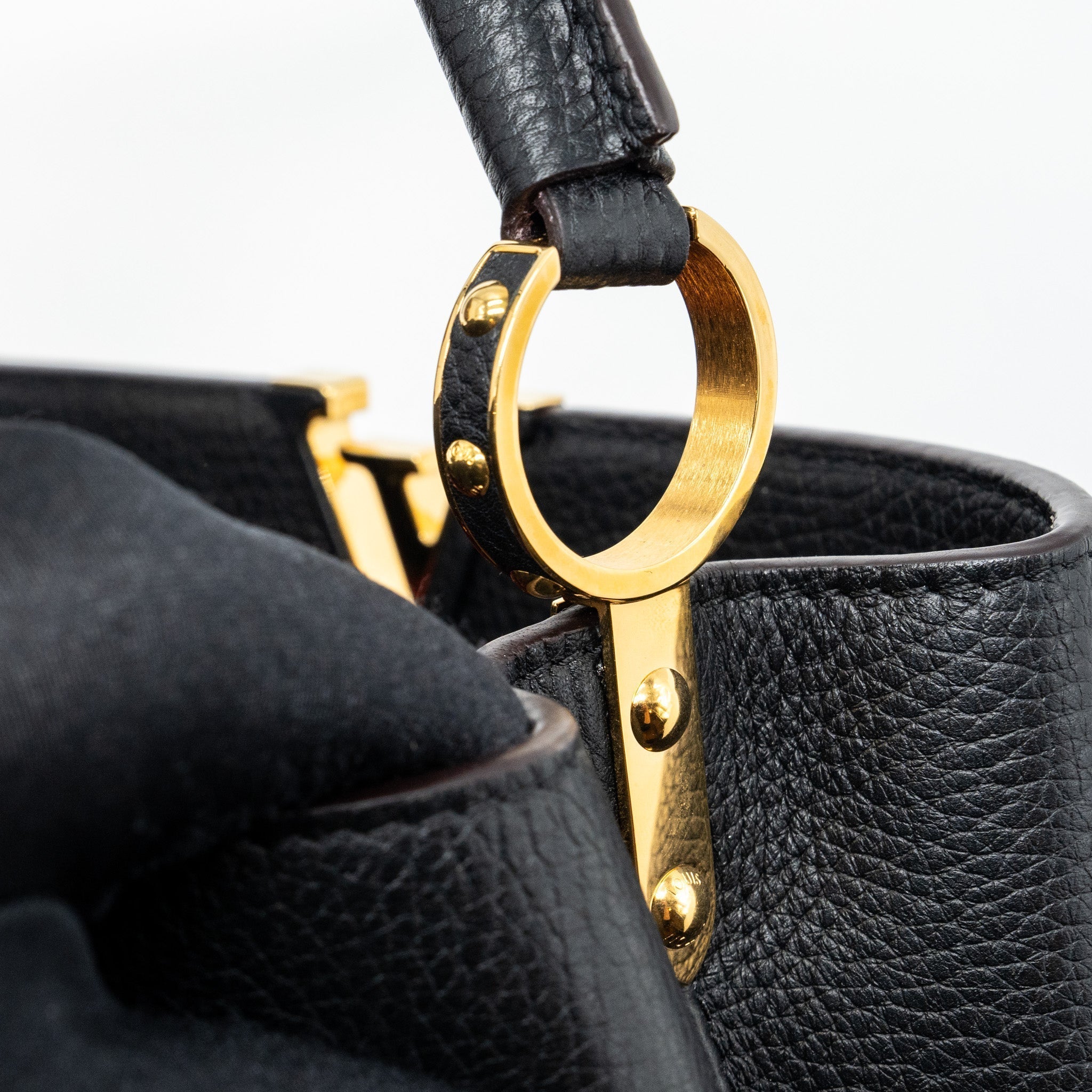 louis-vuitton-capucines-bb-taurillon-black-pink-ghw