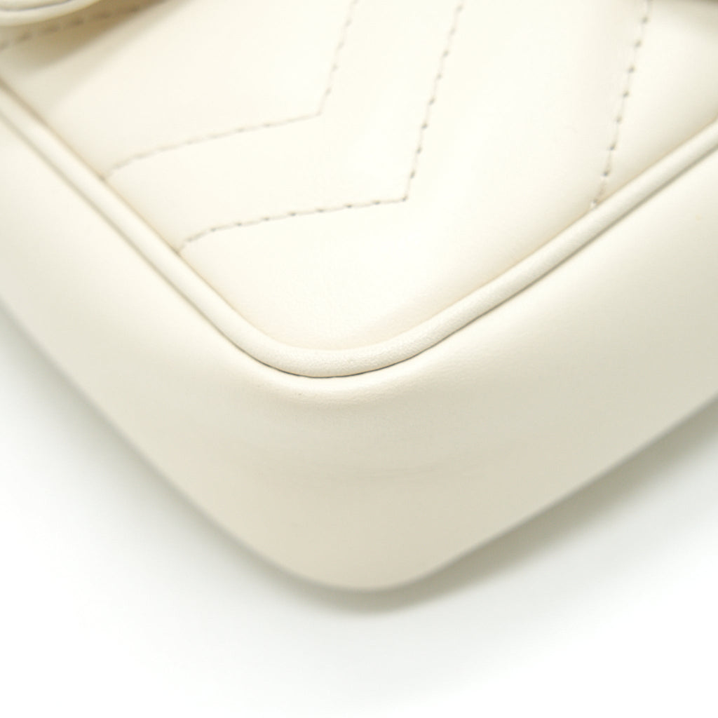 gucci-gg-marmont-super-mini-white-with-ghw-1