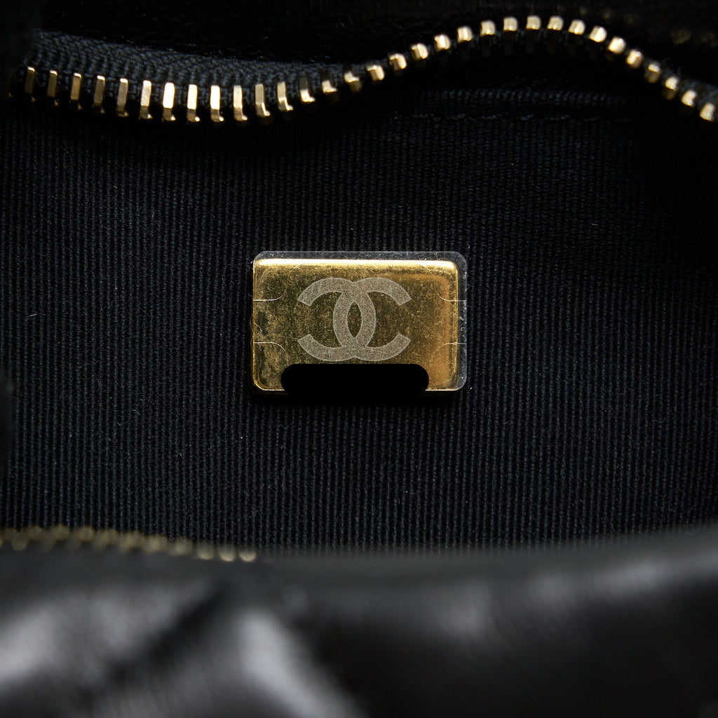 chanel-22k-hobo-shoulder-bag-calfskin-black-ghw-microchip