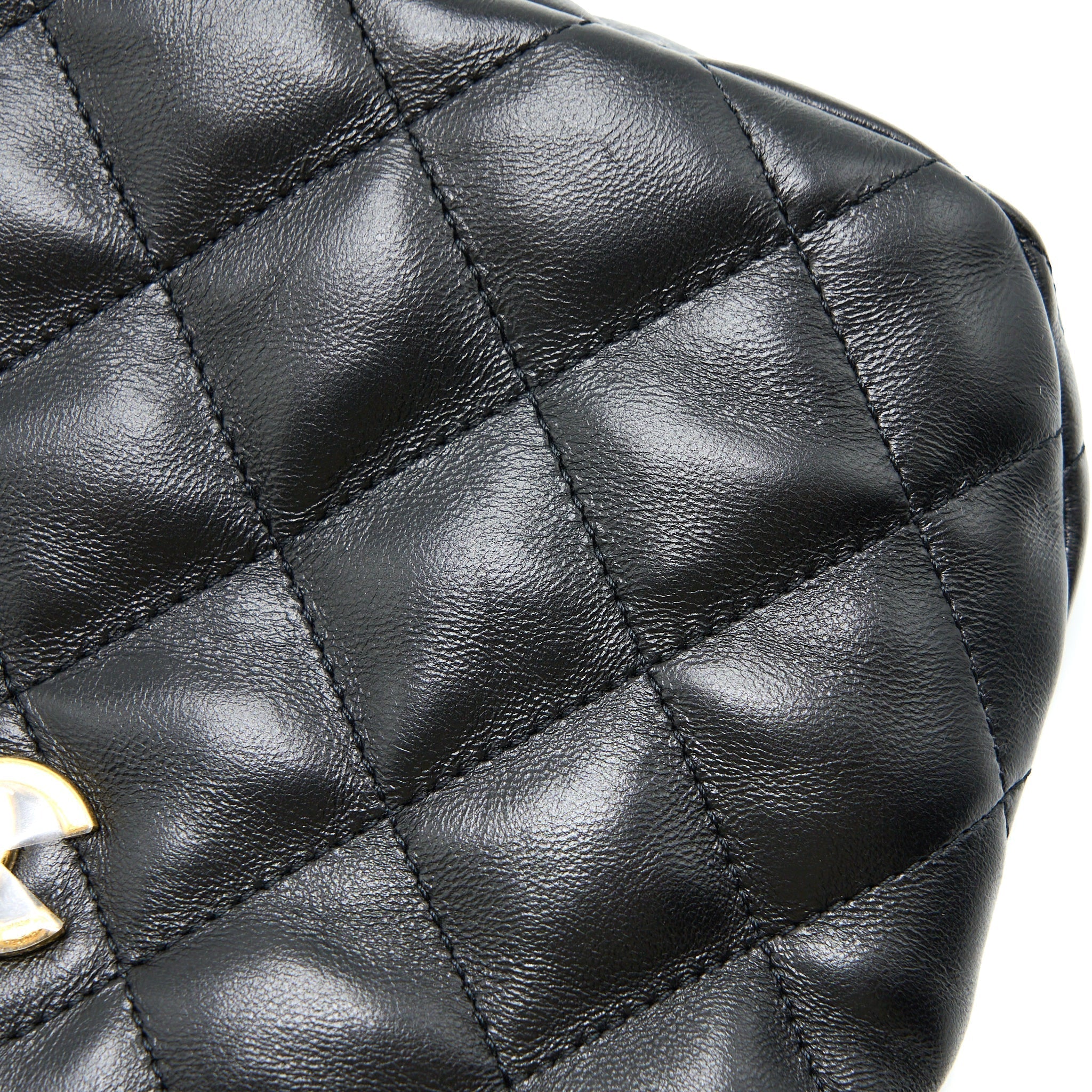 chanel-22k-hobo-shoulder-bag-calfskin-black-ghw-microchip
