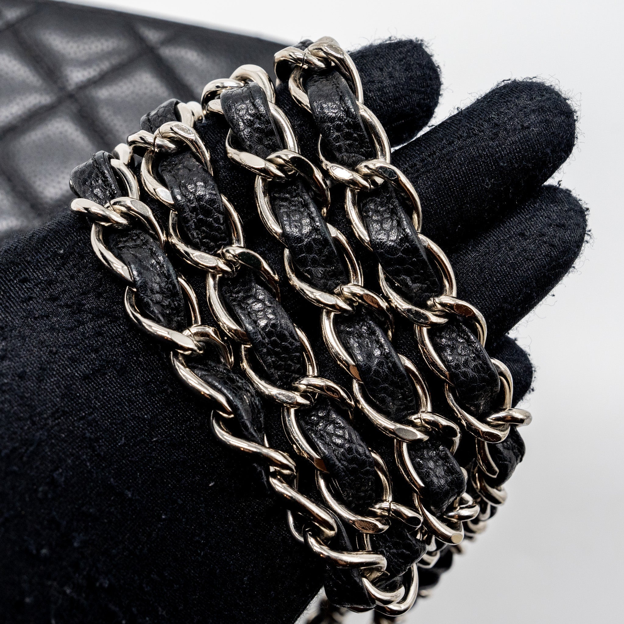 chanel-jumbo-classic-single-flap-bag-caviar-black-shw