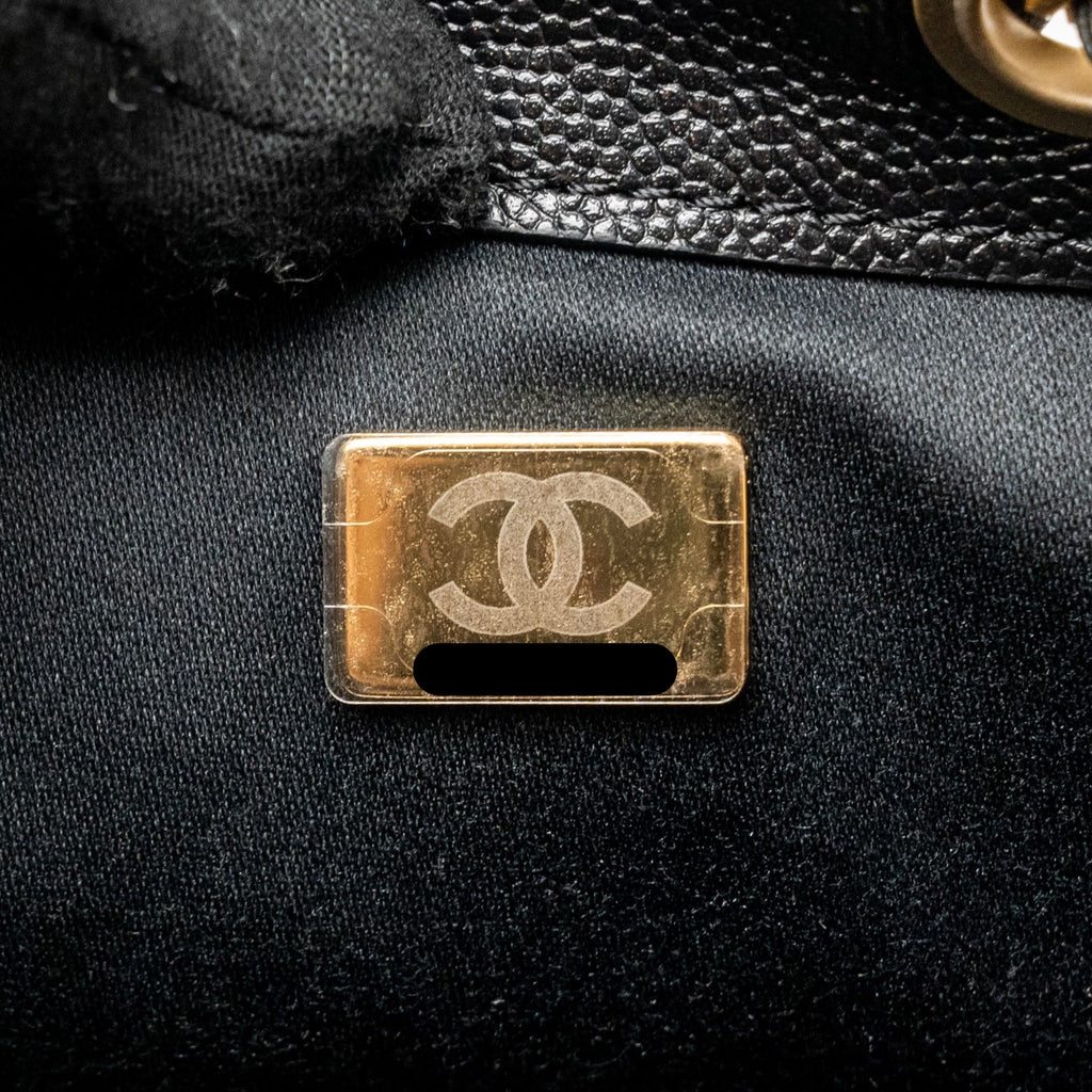 chanel-mini-25-bag-caviar-black-ghw-microchip