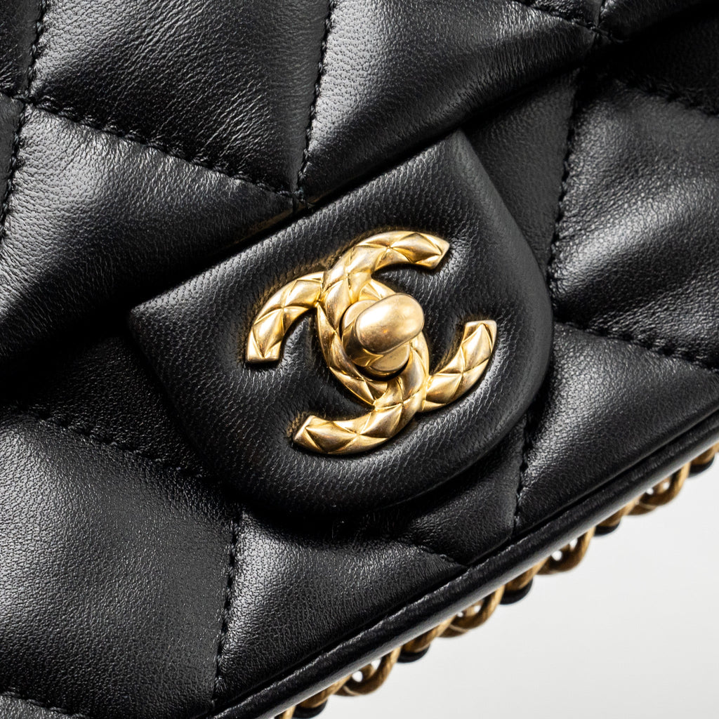 chanel-23b-mini-flap-bag-detail-chain-lambskin-black-ghwmicrochip-copy