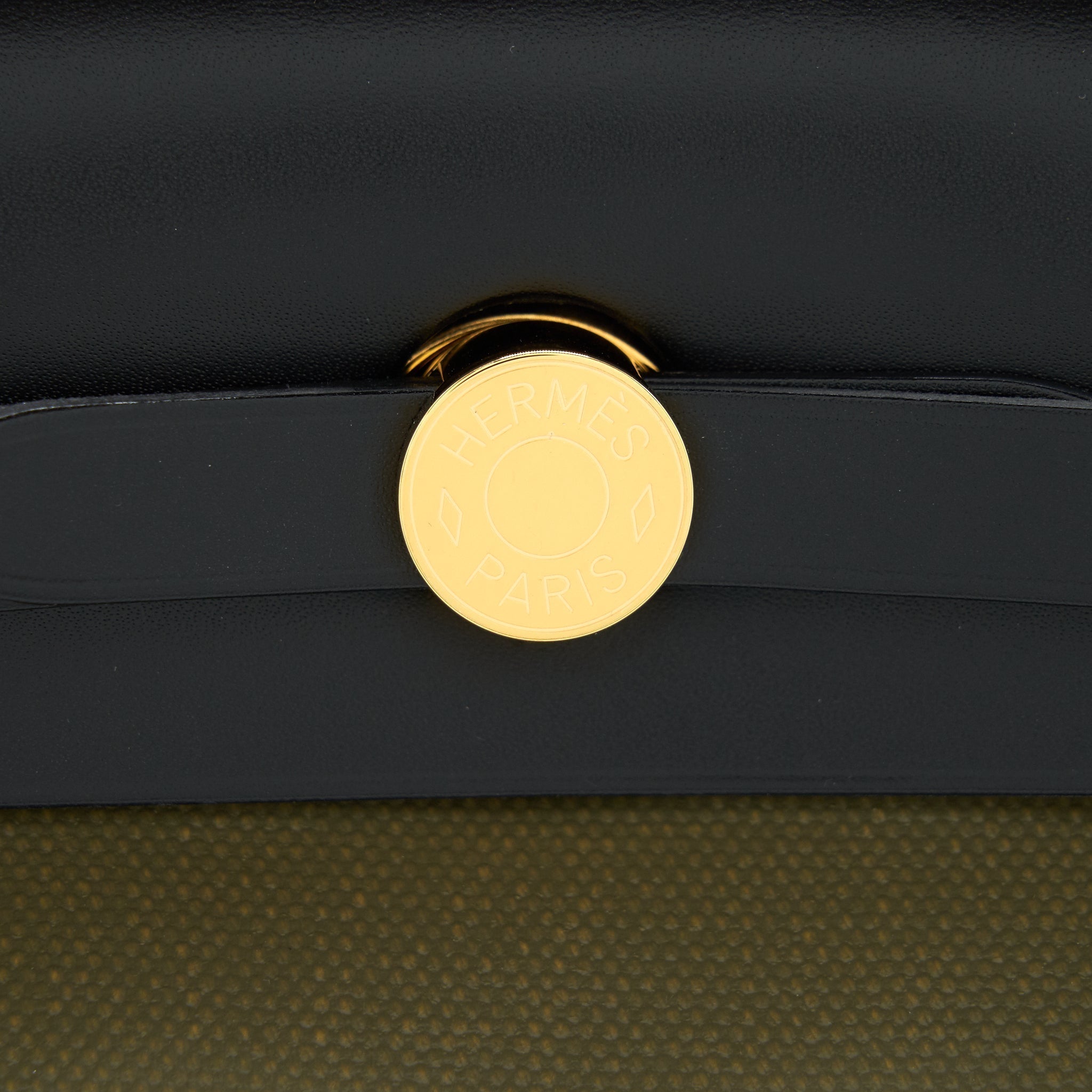 hermes-herbag-zip-31-bag-lichen-noir-ghw