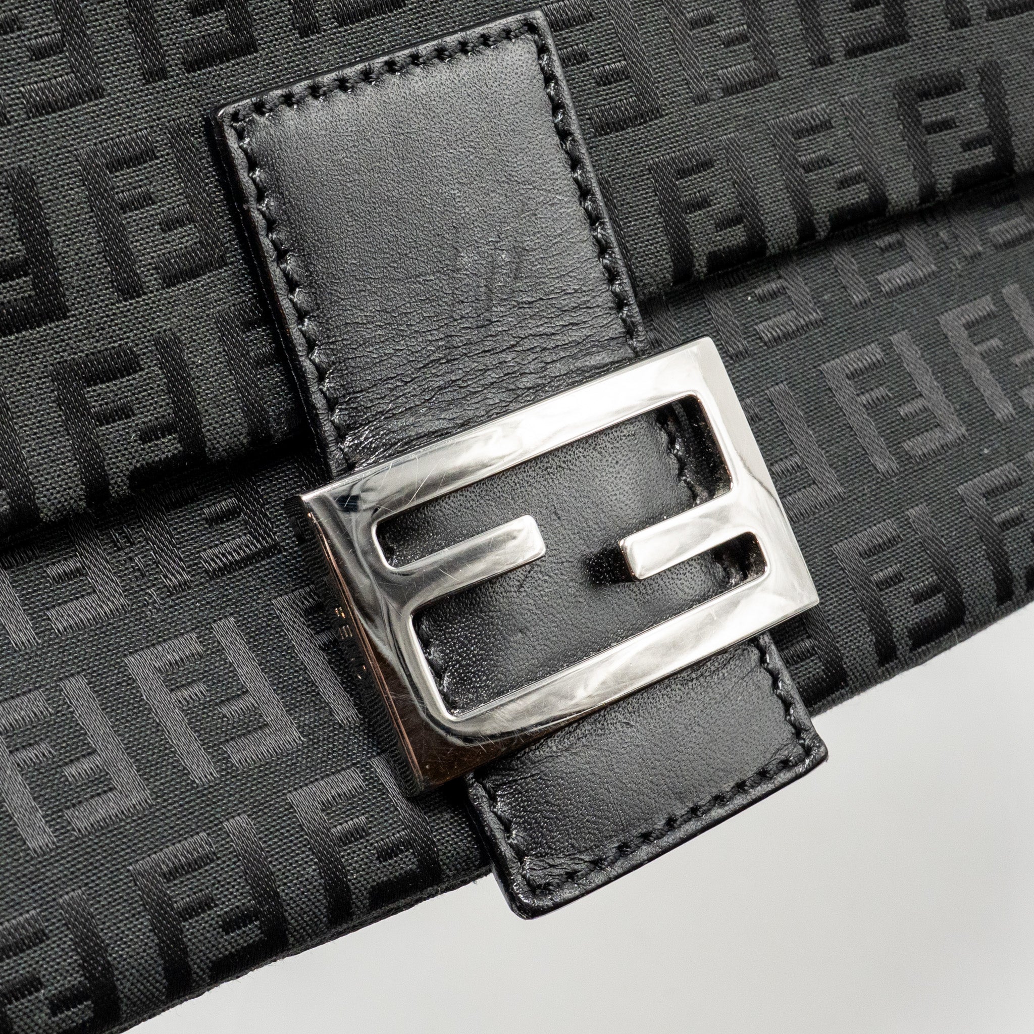 fendi-zucca-mamma-baguette-bag-ff-logo-canvas-black-shw