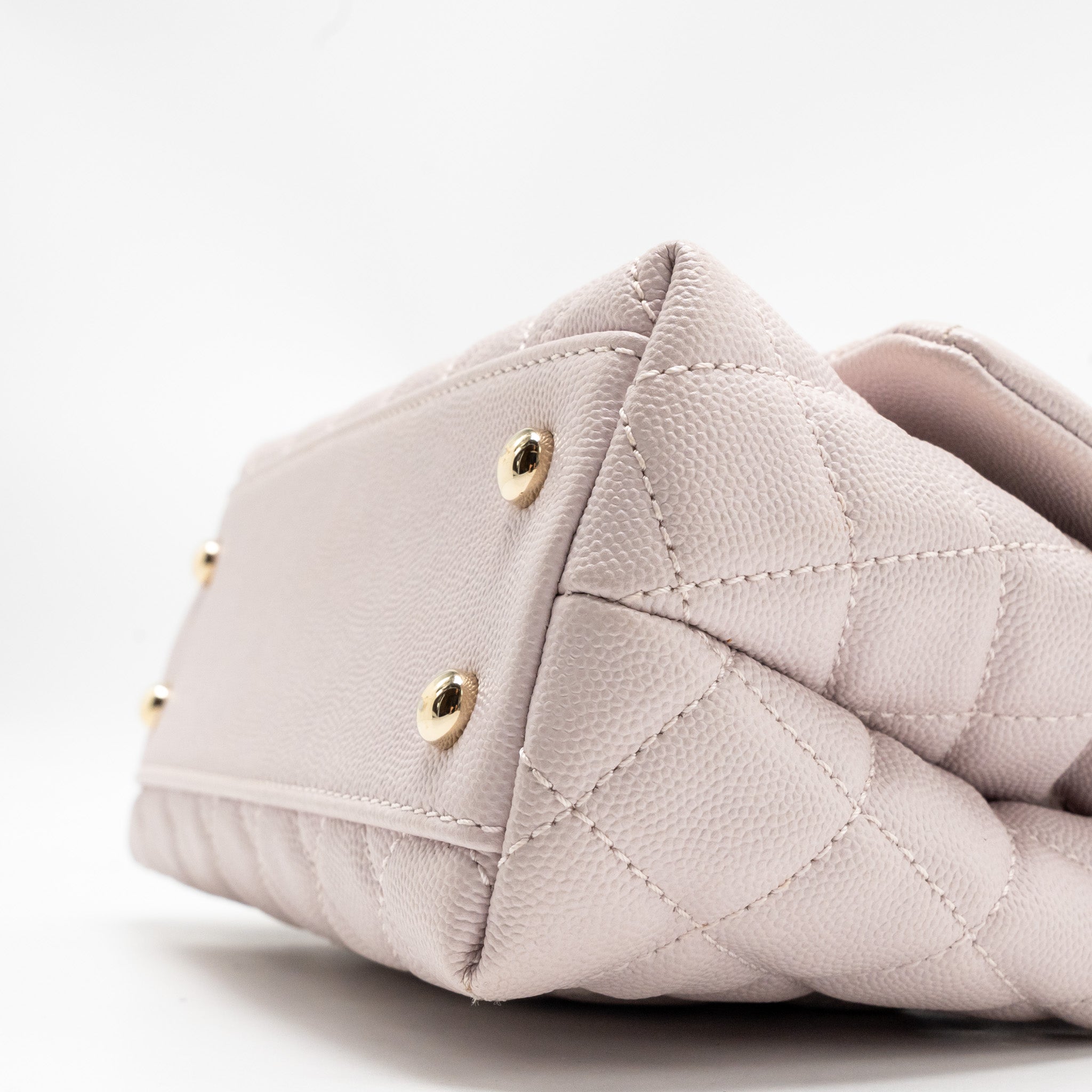 chanel-small-coco-handle-caviar-lilac-lghw