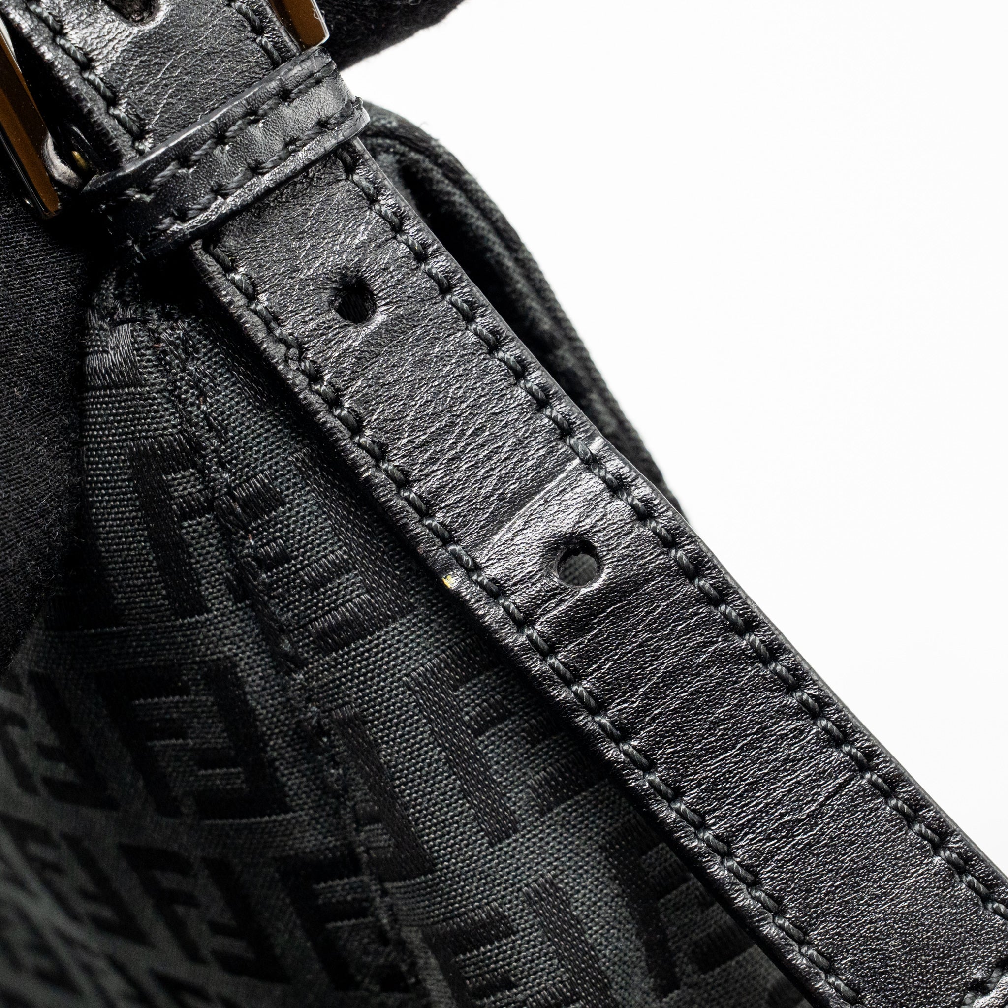 fendi-zucca-mamma-baguette-bag-ff-logo-canvas-black-shw