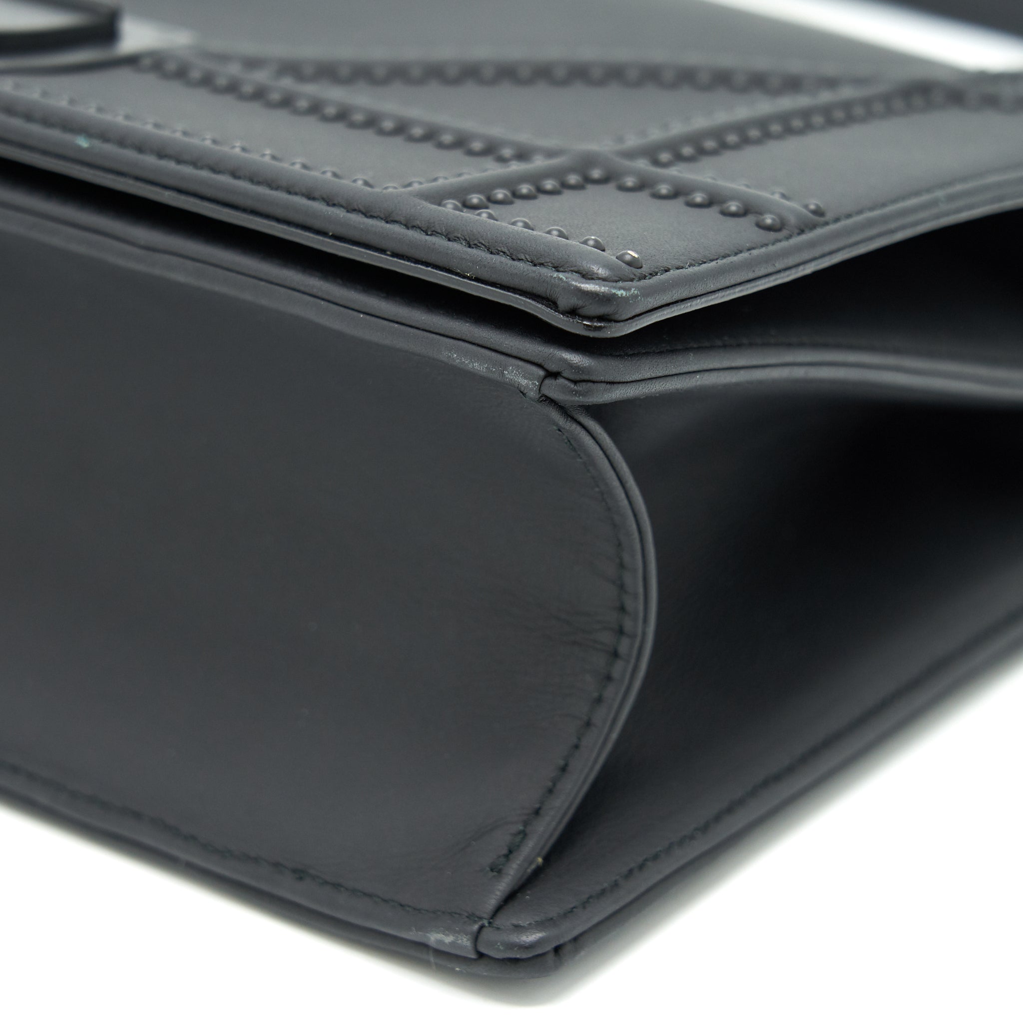 dior-medium-studded-so-black-diorama-bag