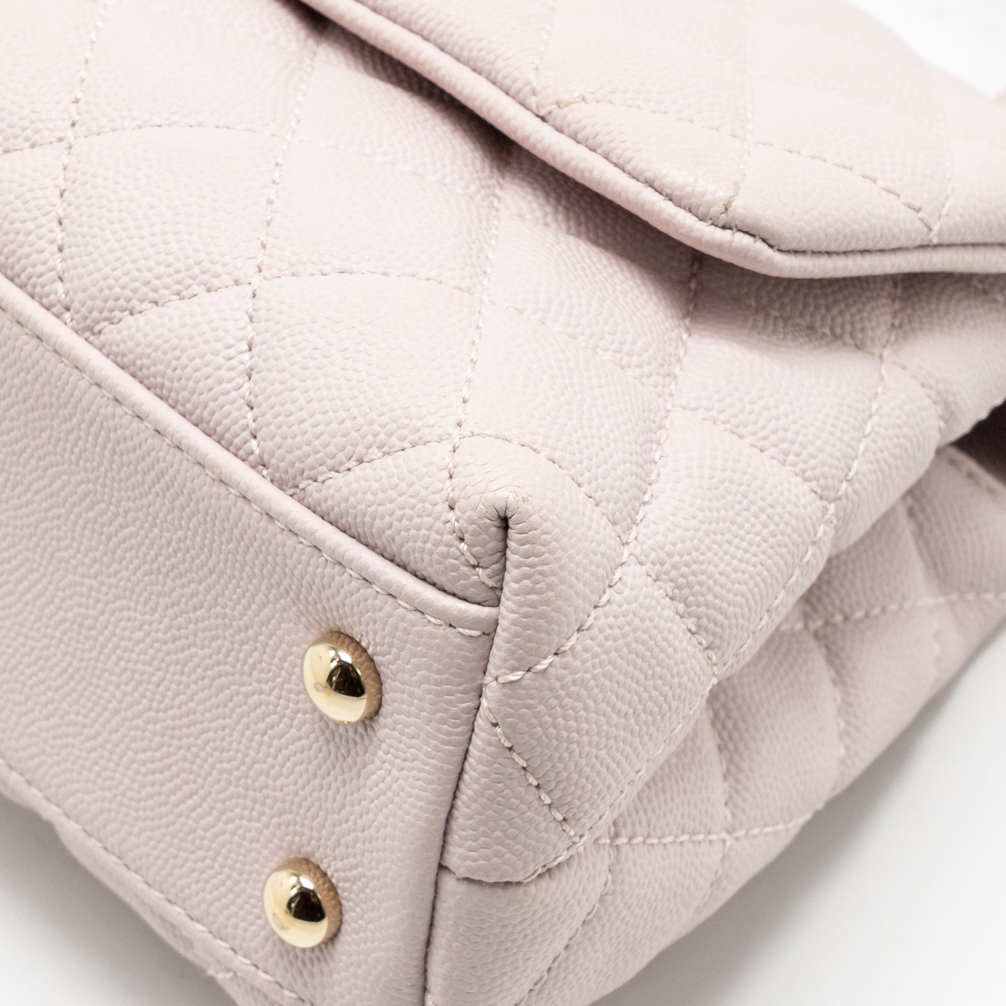chanel-small-coco-handle-caviar-lilac-lghw