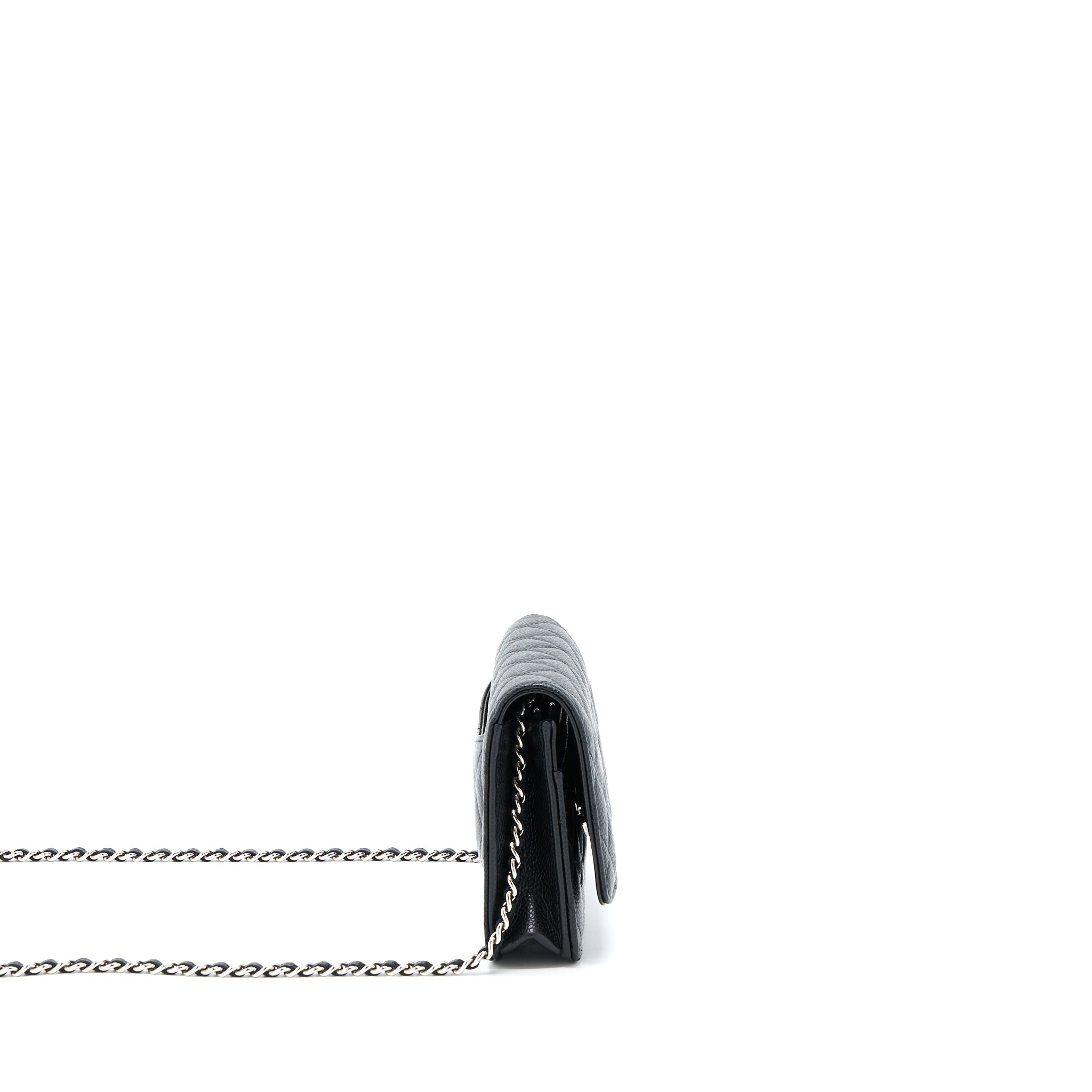 chanel-classic-wallet-on-chain-caviar-black-shwmicrochip