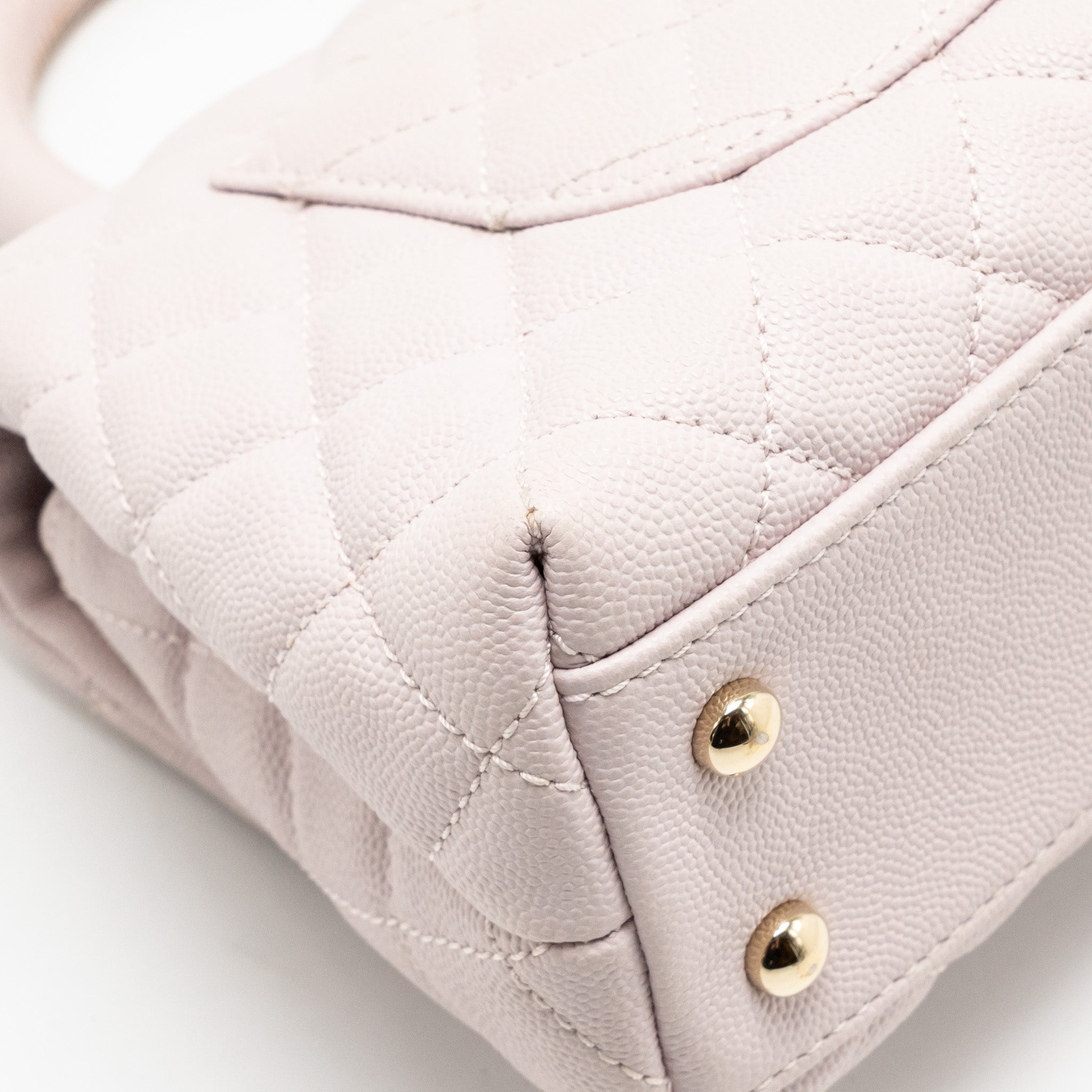 chanel-small-coco-handle-caviar-lilac-lghw