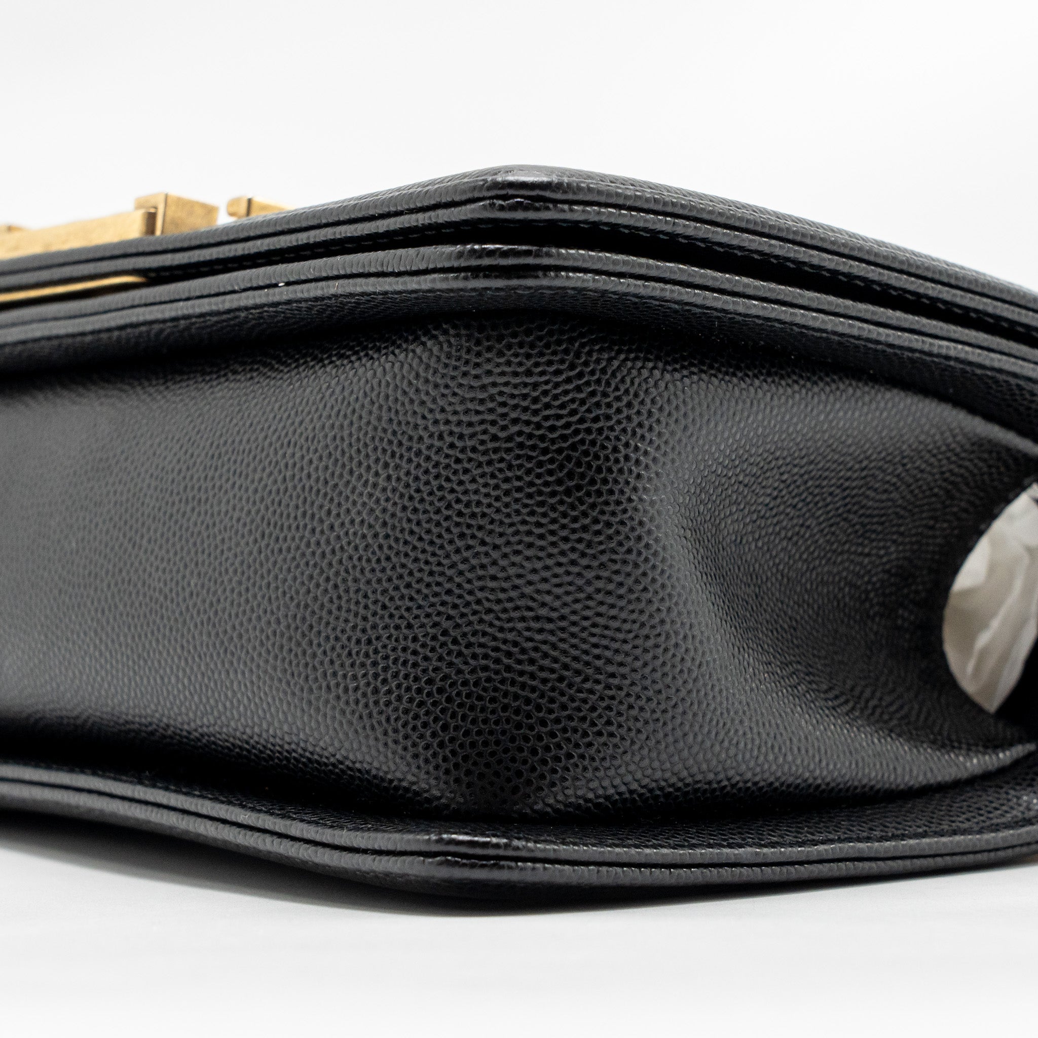 chanel-small-boy-bag-caviar-black-ghw-microchip-4
