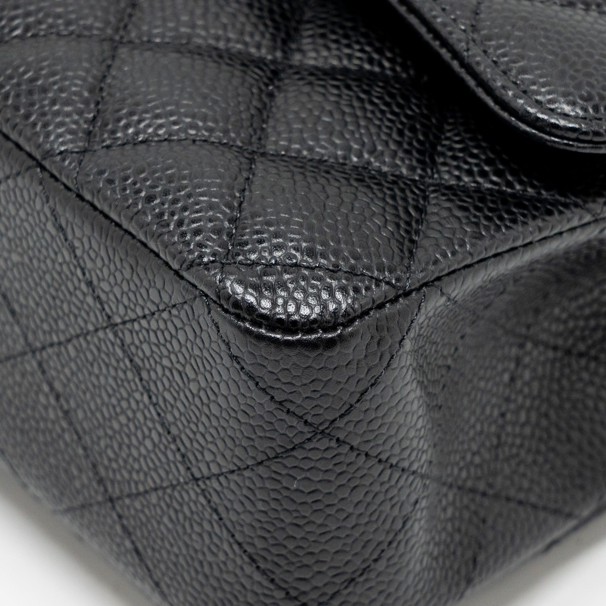 chanel-medium-classic-double-flap-bag-caviar-black-ghw-27