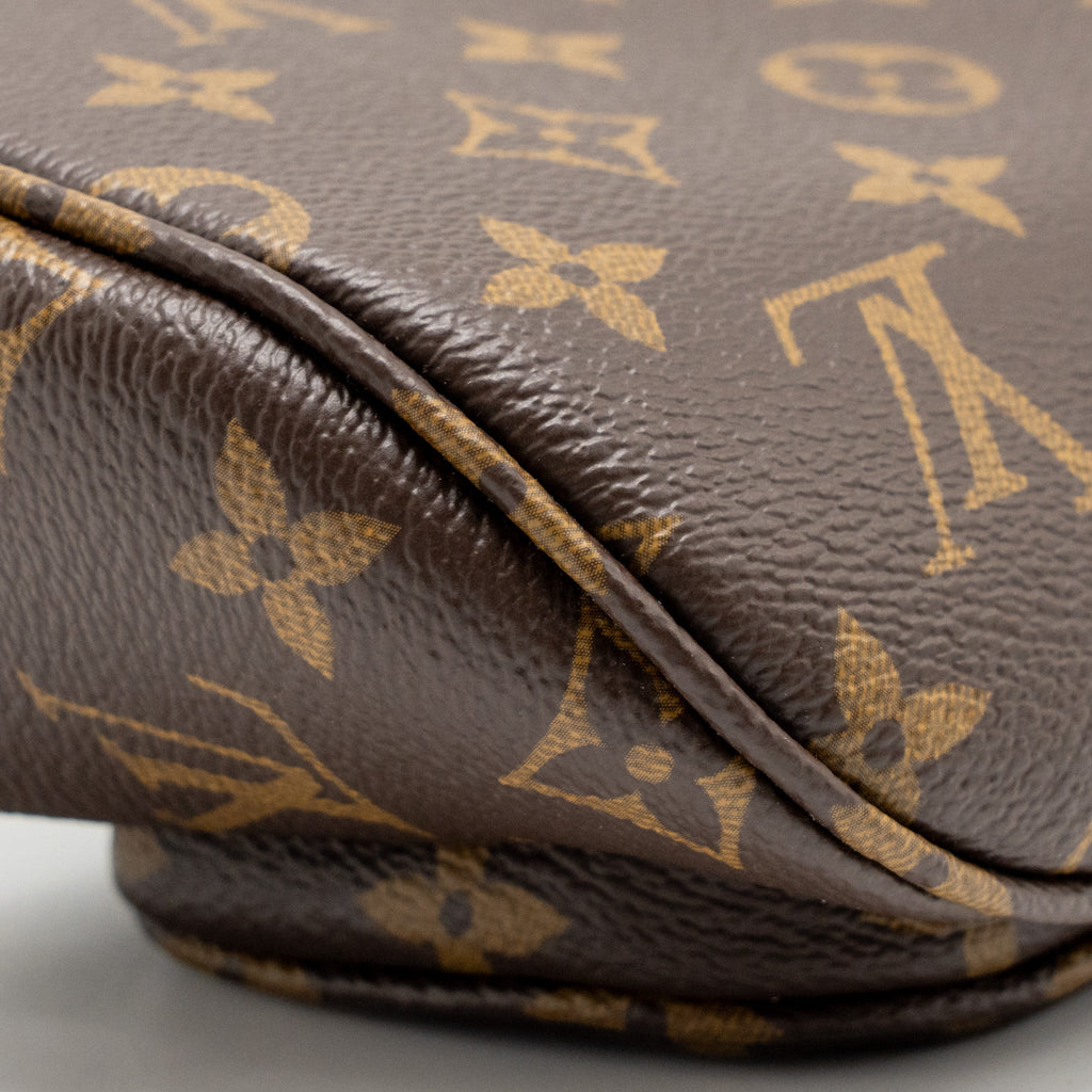 louis-vuitton-mini-bumbag-monogram-canvas