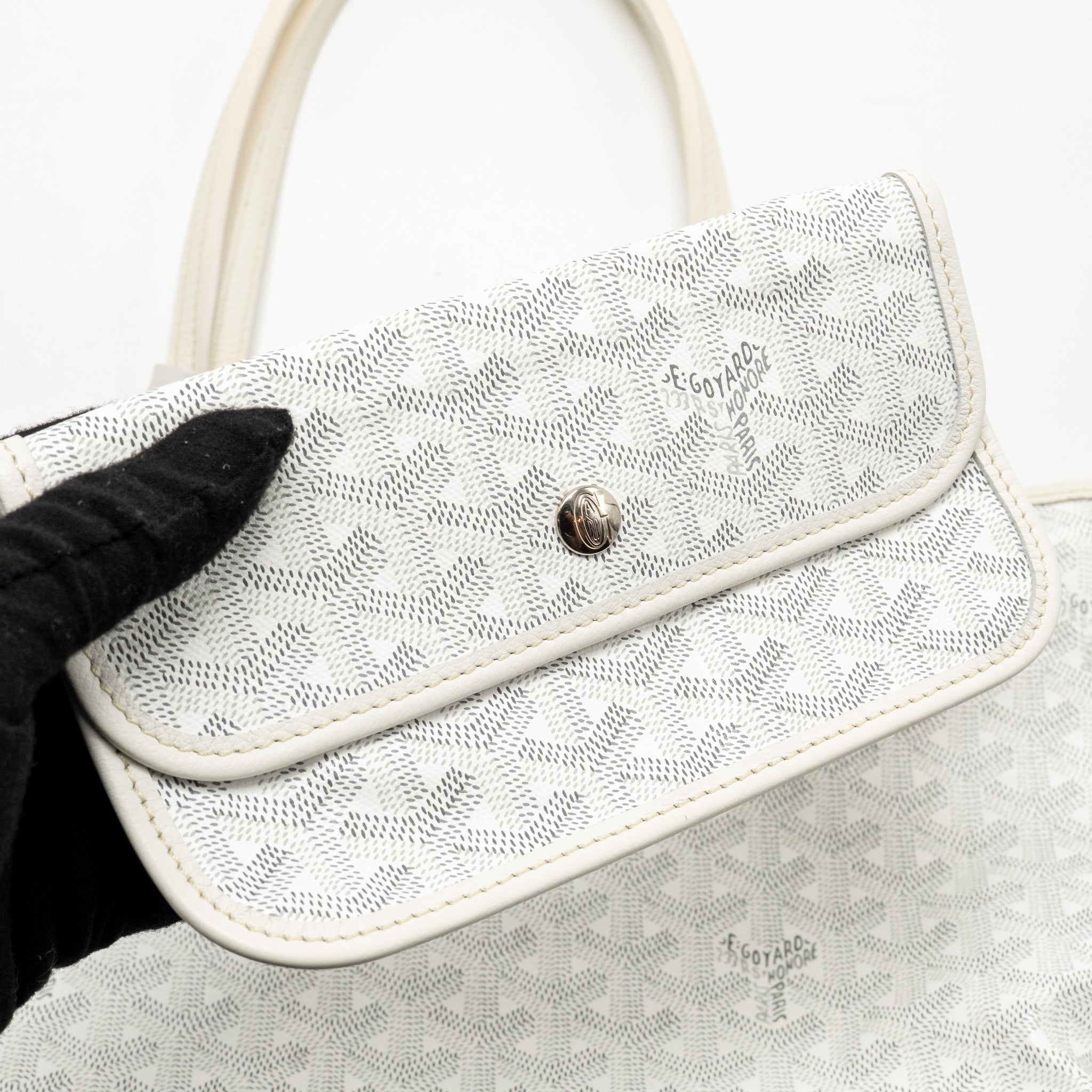 goyard-saint-louis-pm-tote-limited-edition-goyardine-canvas-calfskin-white-blue-yellow-shw-copy