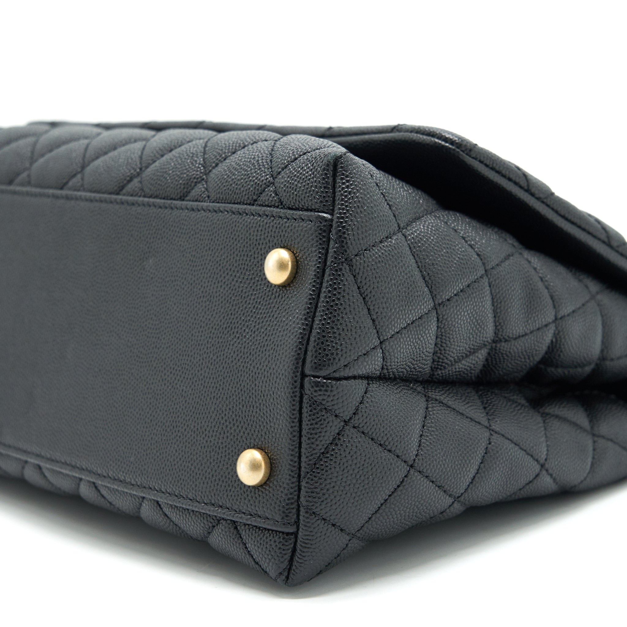 chanel-coco-handle-with-python-handle-1