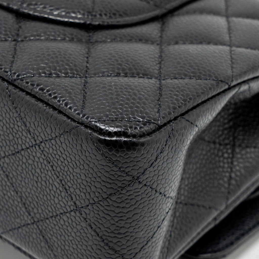 chanel-medium-classic-double-flap-bag-caviar-black-ghw-27