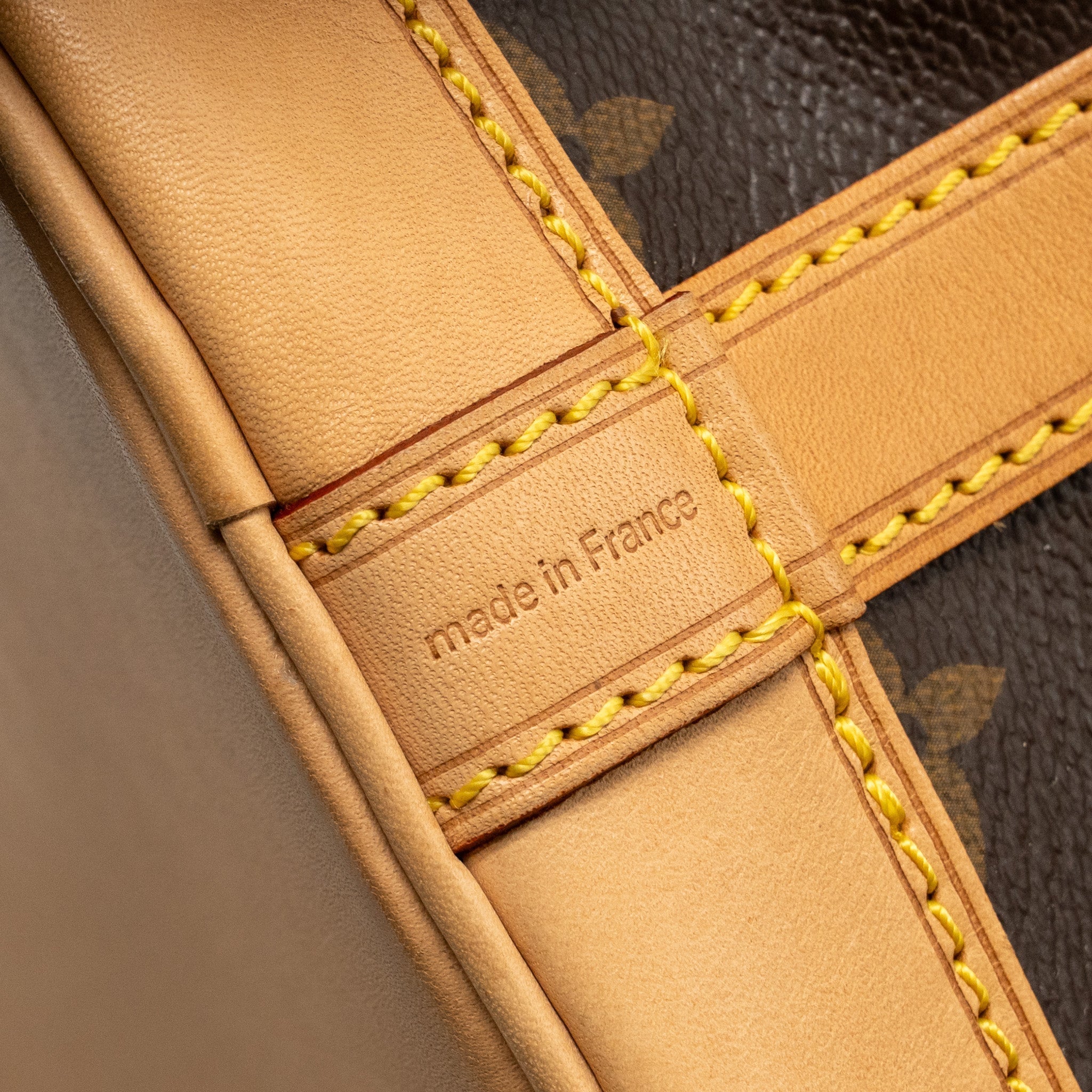 louis-vuitton-noe-bb-monogram-canvas-ghw-2
