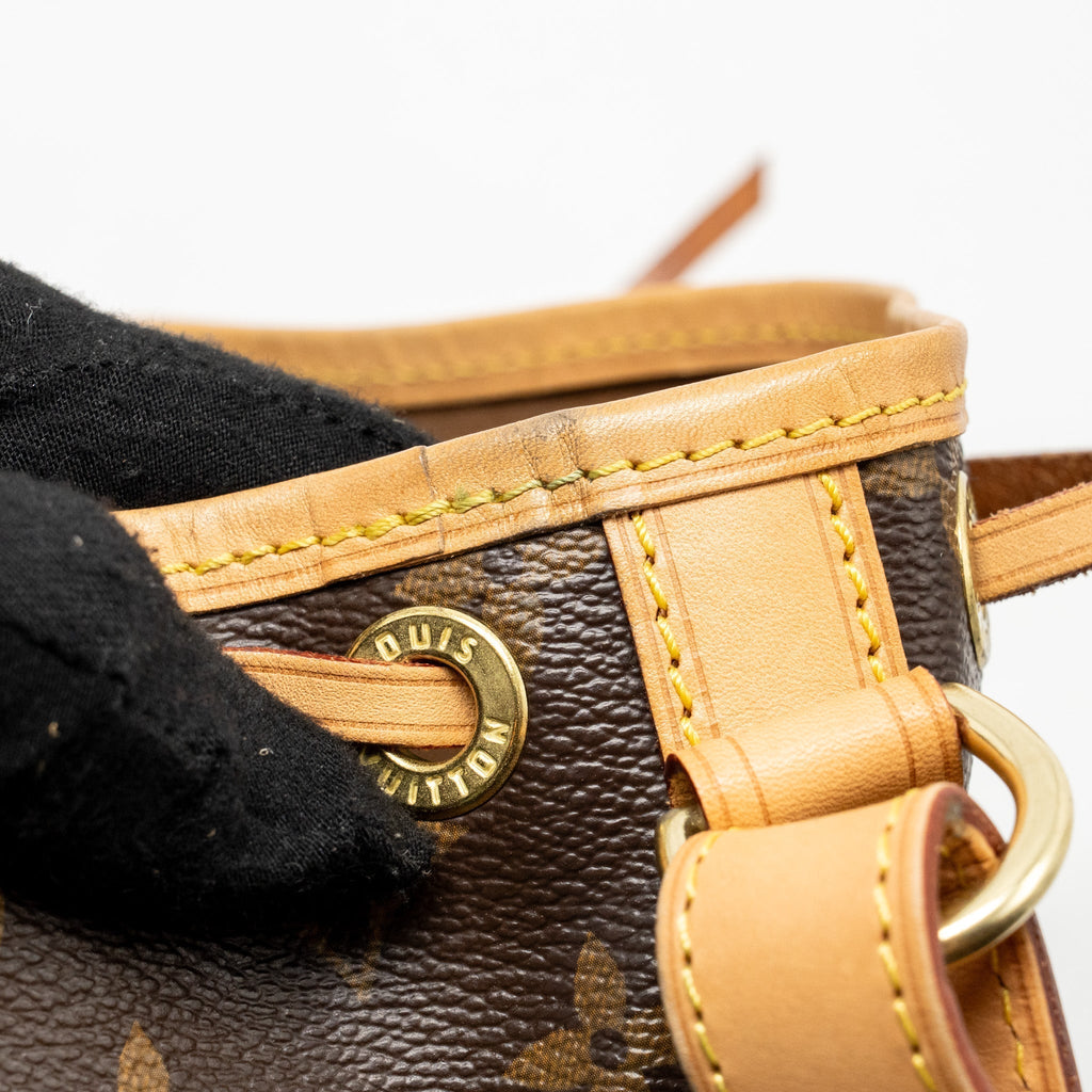 louis-vuitton-noe-bb-monogram-canvas-ghw-2