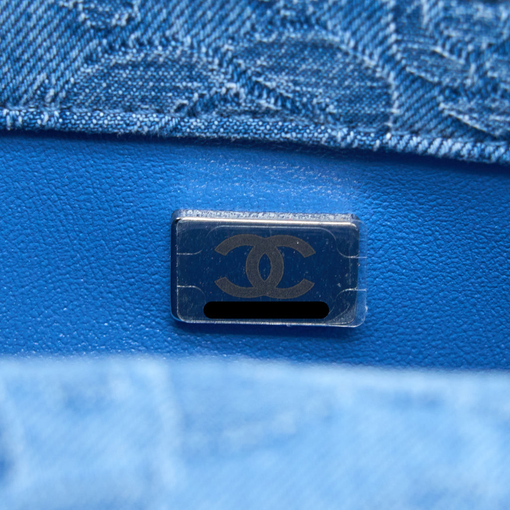 chanel-coco-love-flap-bag-camellia-denim-shw-microchip