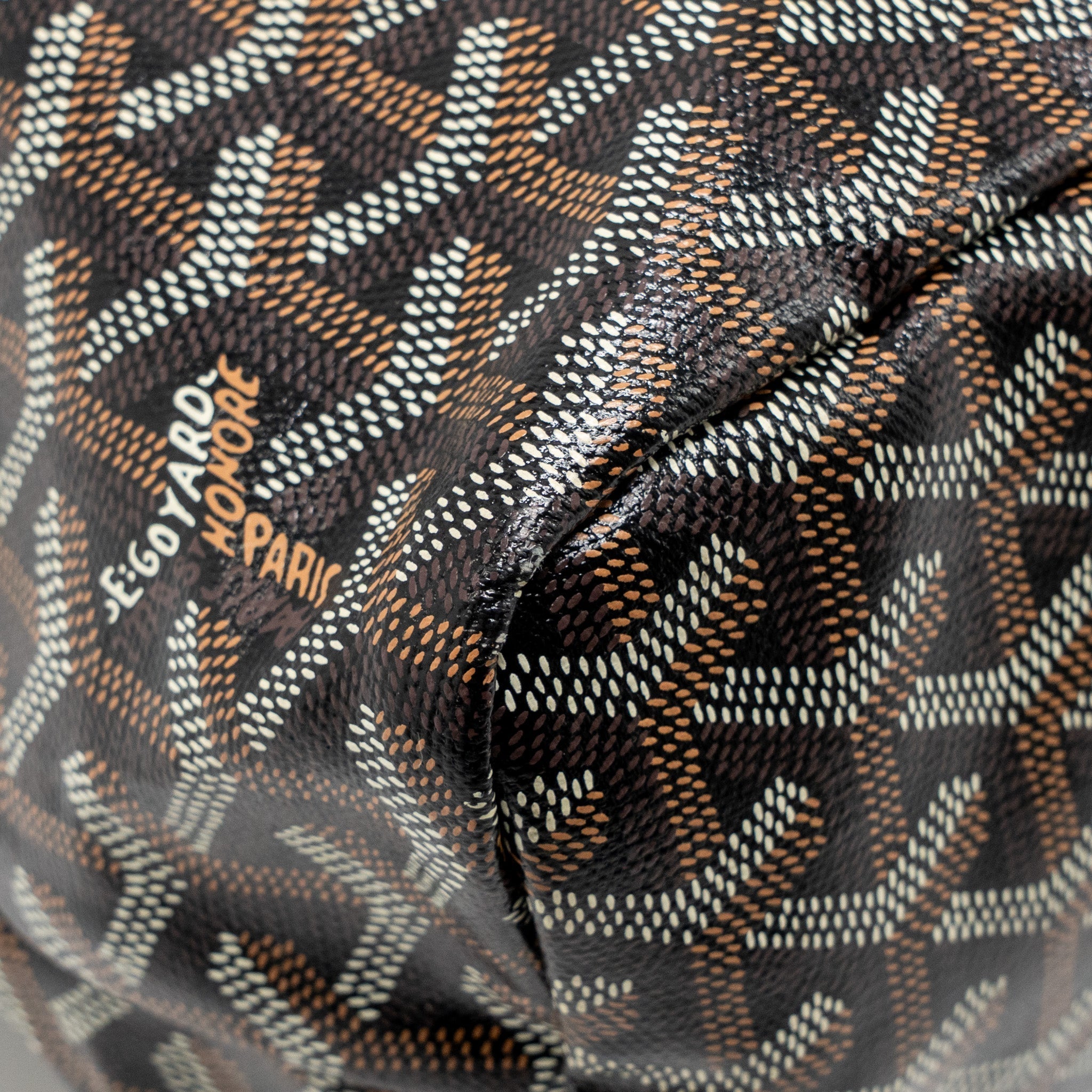goyard-black