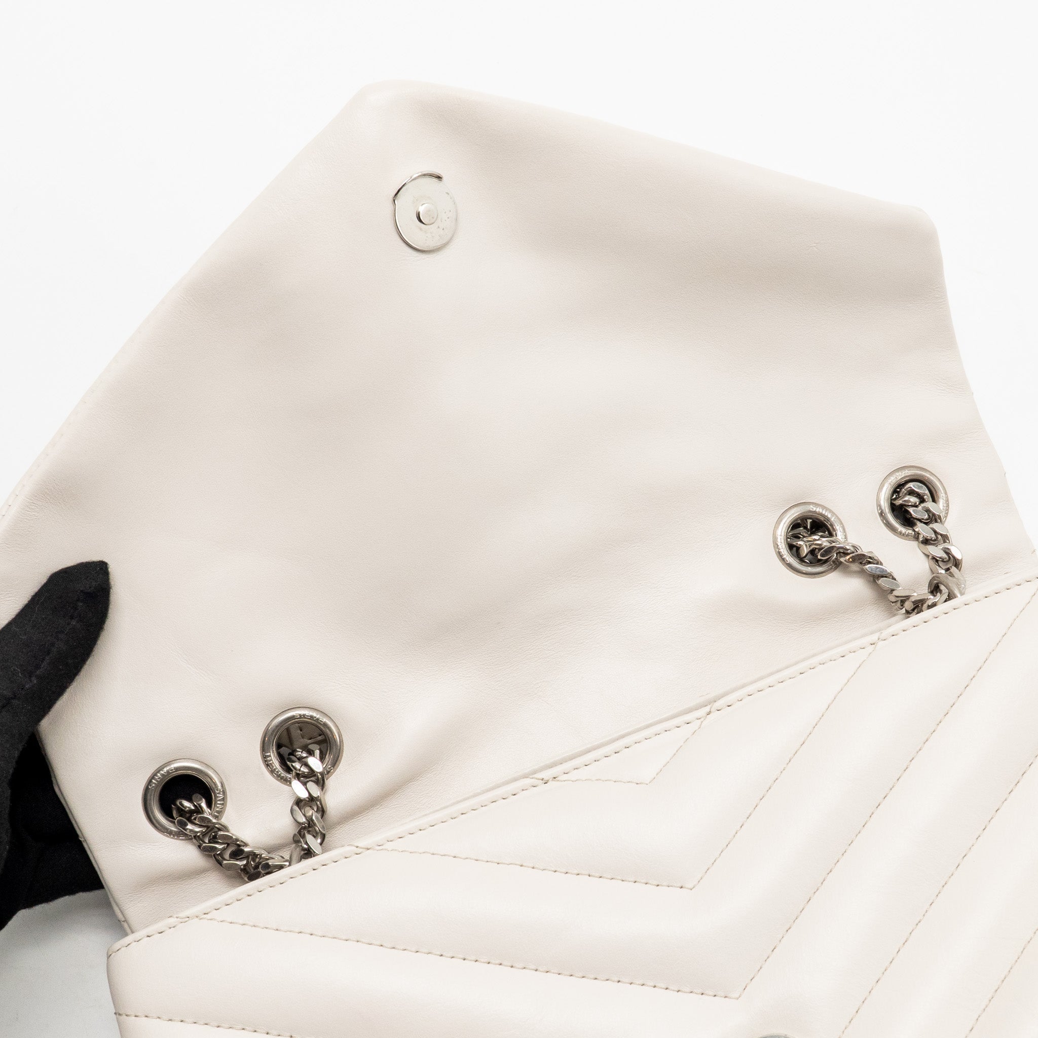 saint-laurent-ysl-medium-lou-lou-bag-calfskin-white-shw
