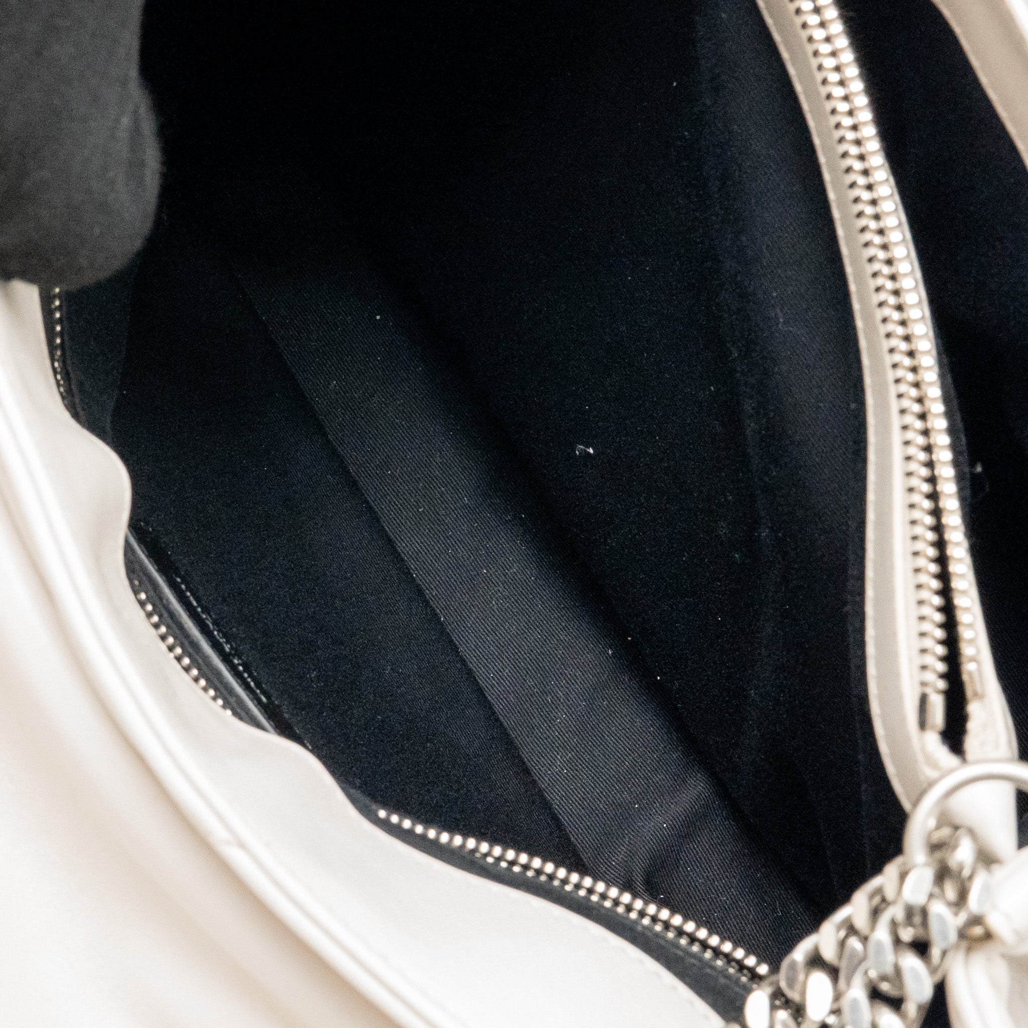 saint-laurent-ysl-medium-lou-lou-bag-calfskin-white-shw