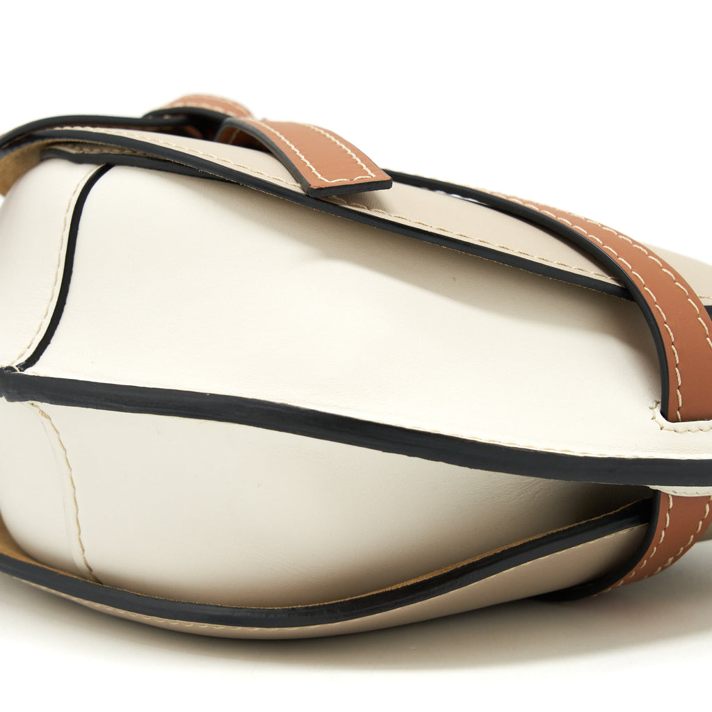 loewe-small-gate-bag-soft-calfskin-oat-white-multicolour