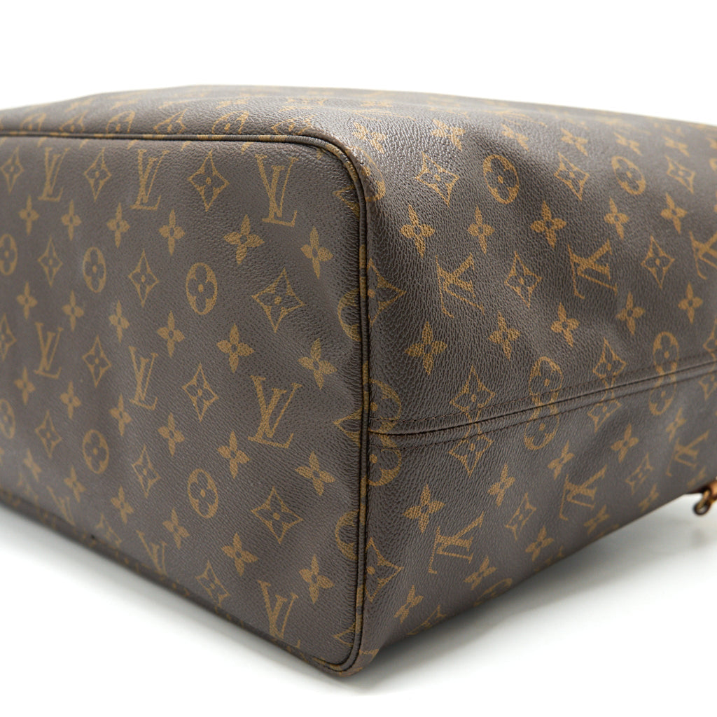 louis-vuitton-neverfull-gm-monogram-canvas-small-pouch-missing