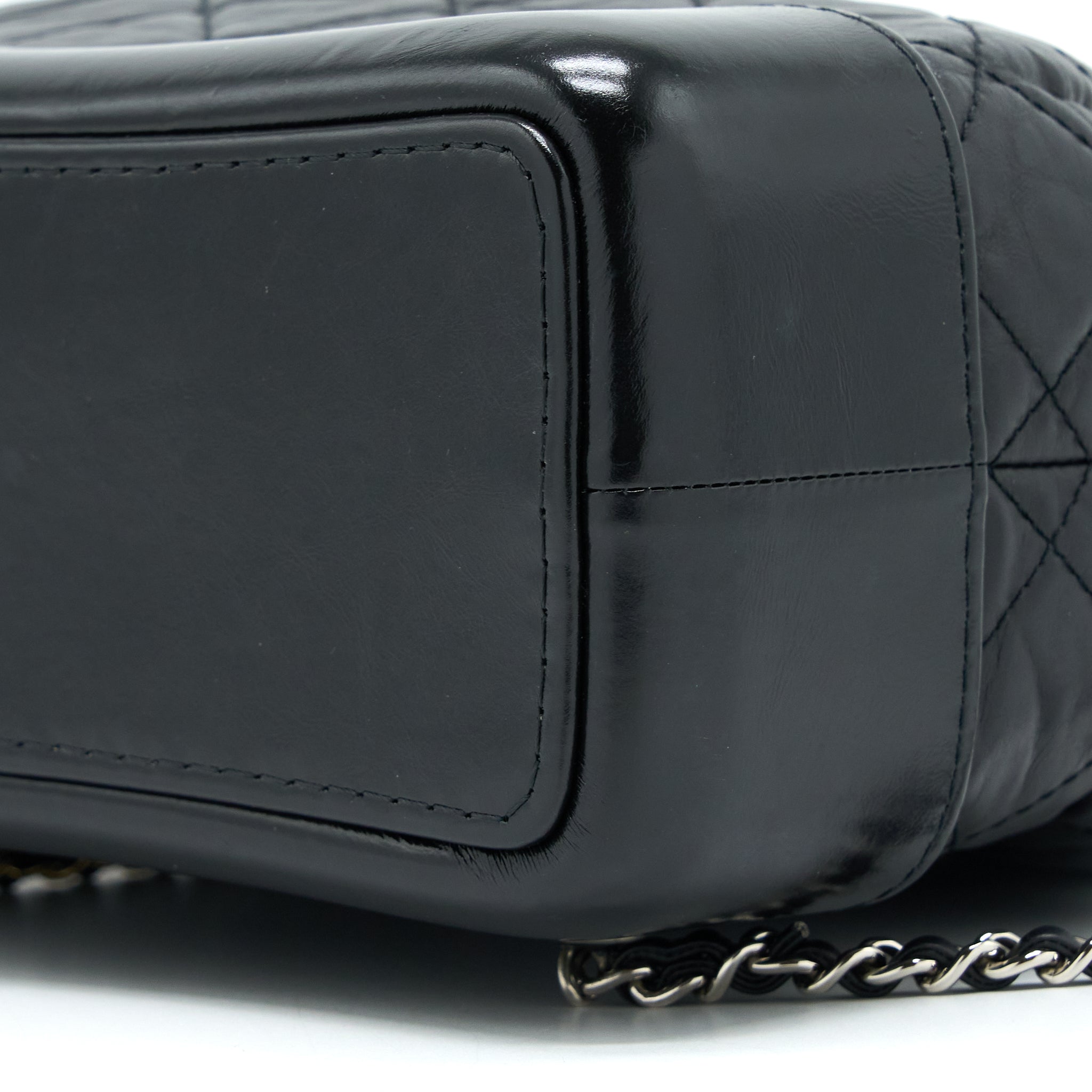 chanel-gabrielle-backpack-aged-calfskin-black-multicolour-hardware