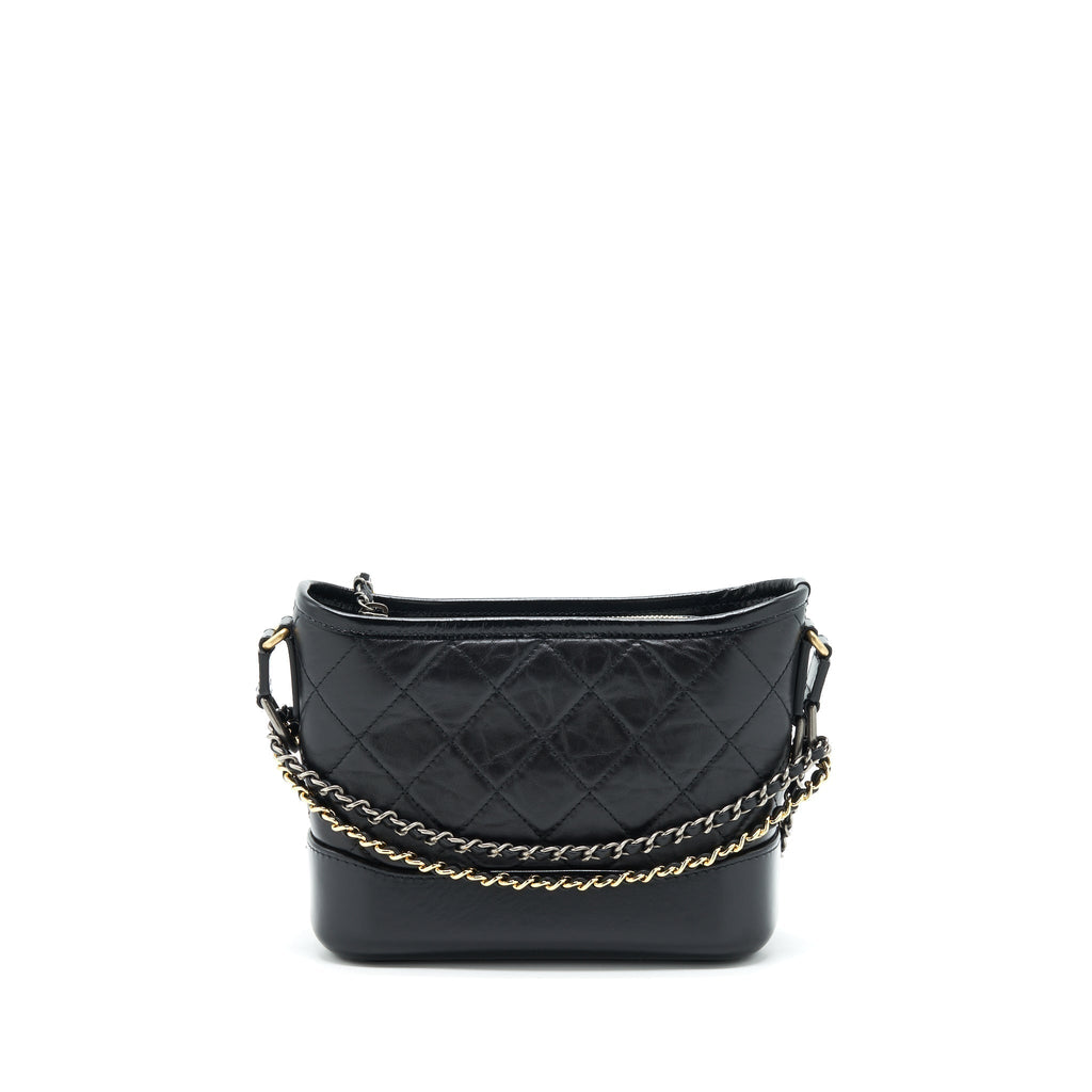 chanel-small-hobo-gabrielle-in-black