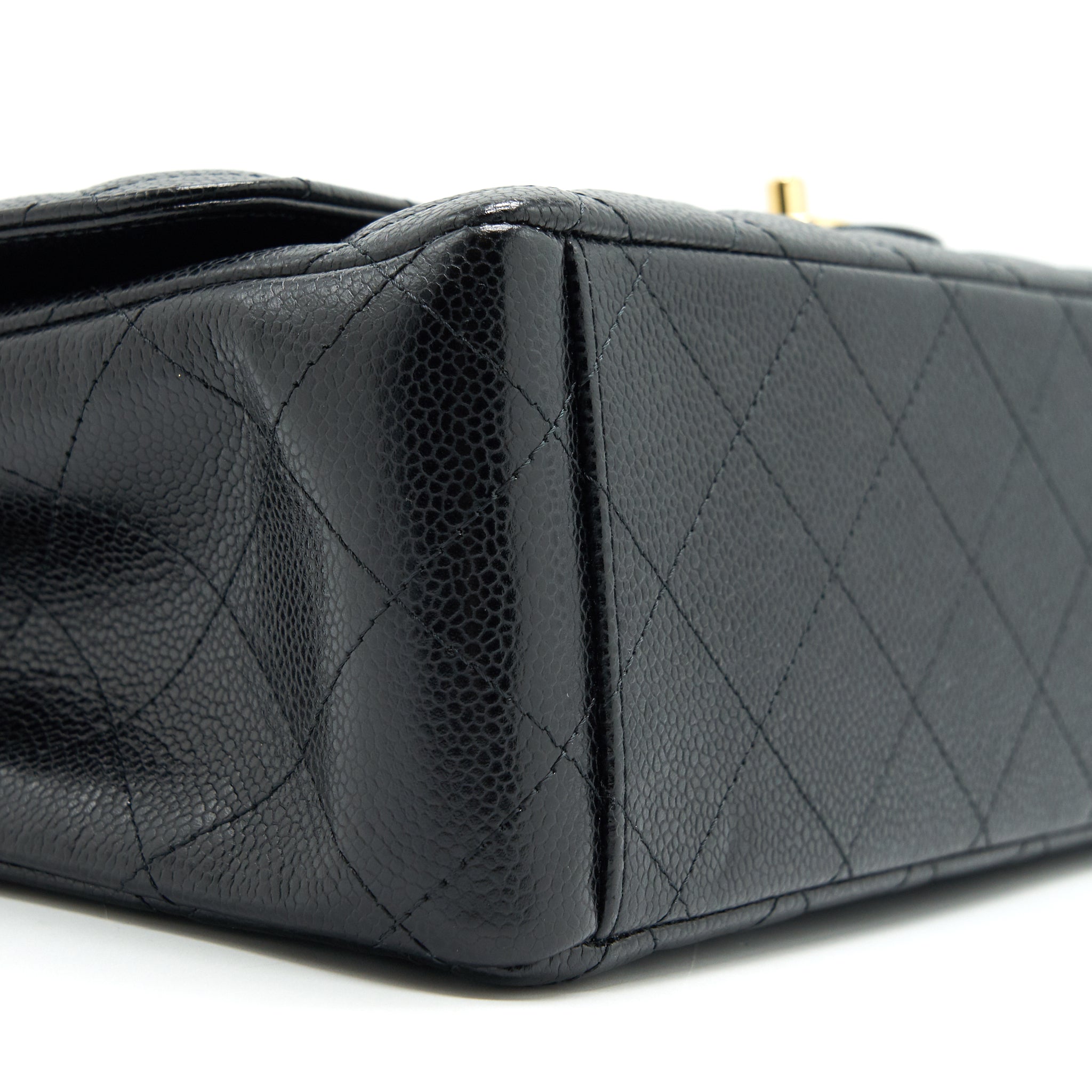 chanel-maxi-classic-double-flap-caviar-black-ghw-serial-21