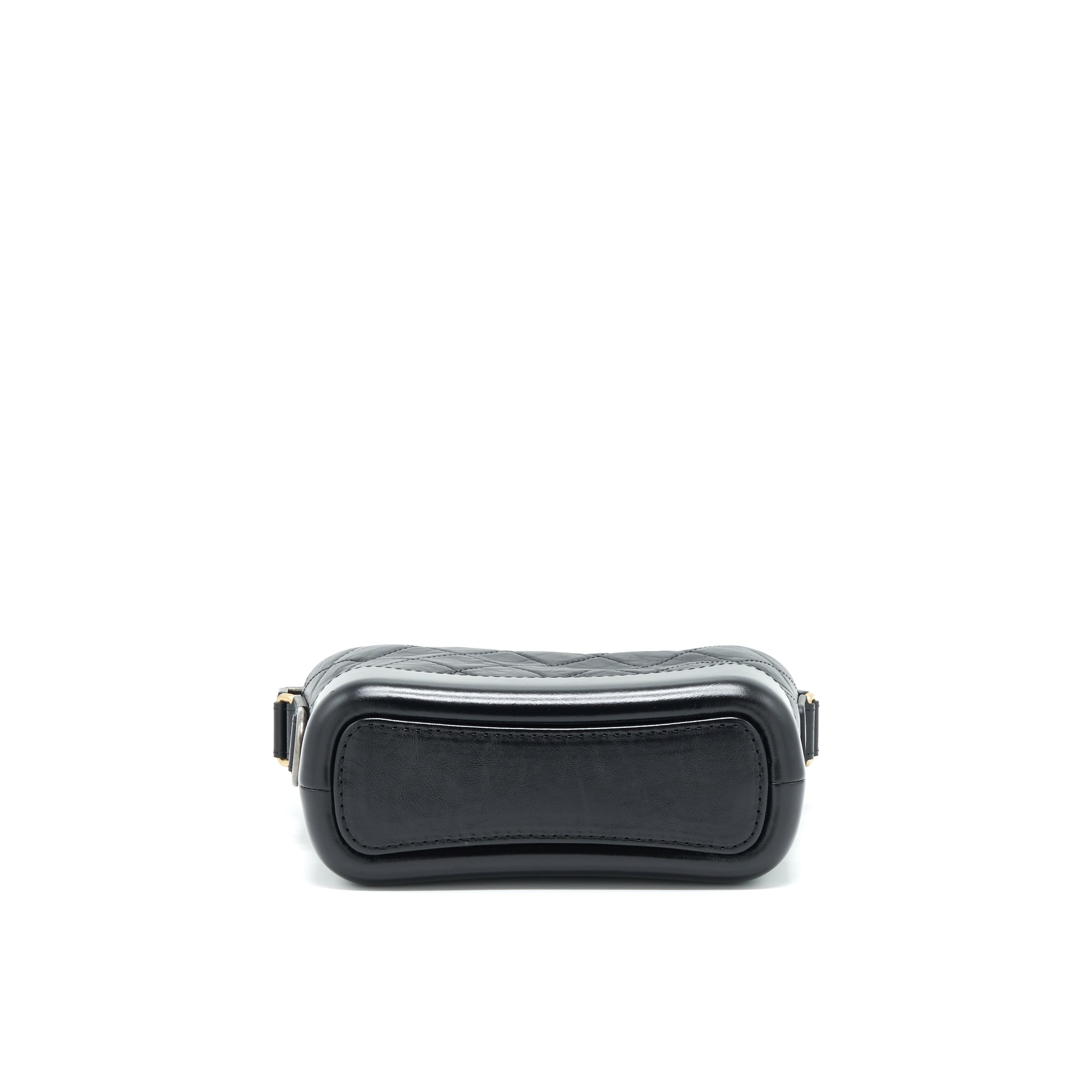 chanel-small-hobo-gabrielle-in-black