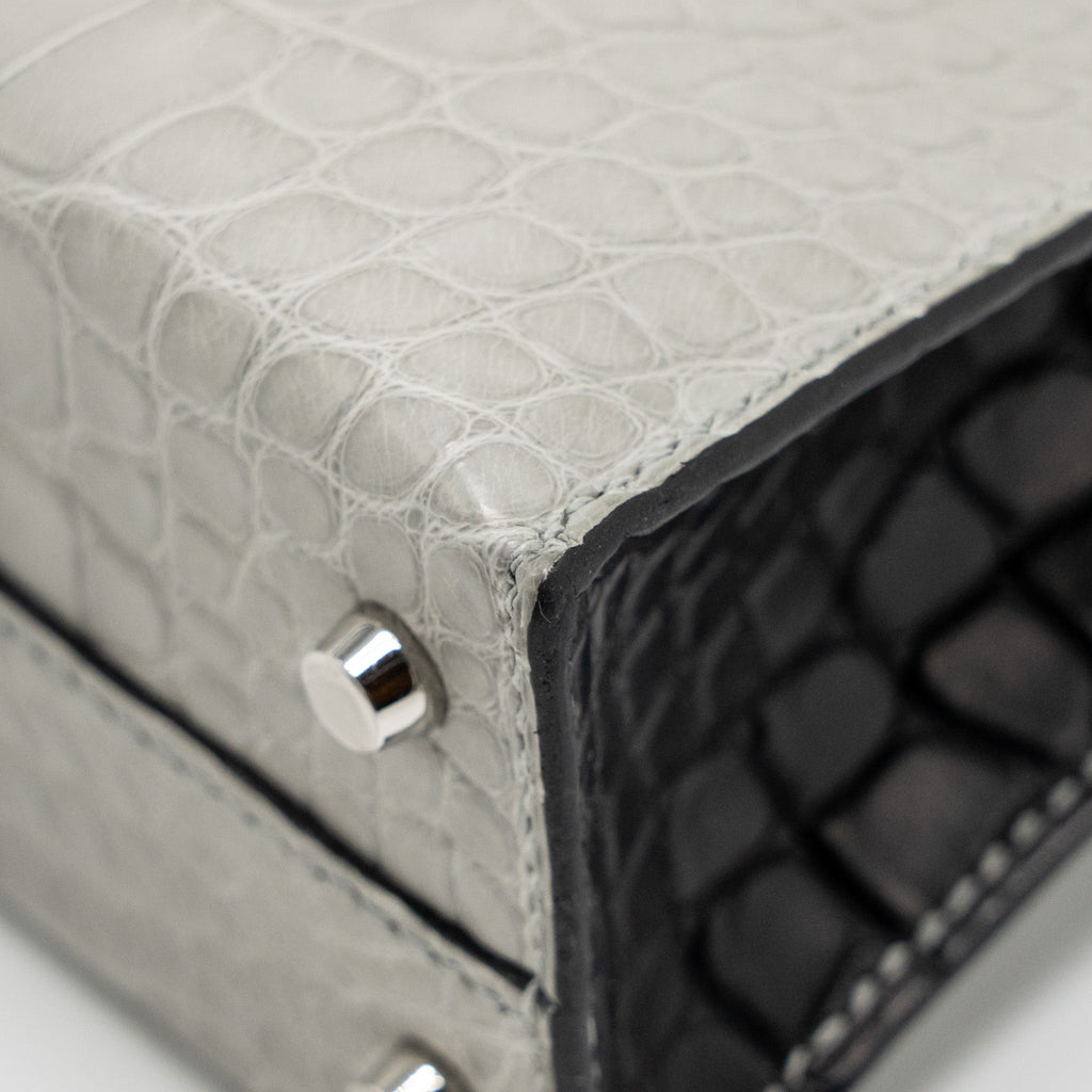 hermes-mini-kelly-ii-alligator-mississippiensis-matt-gris-perle-black-shw-stamp-w