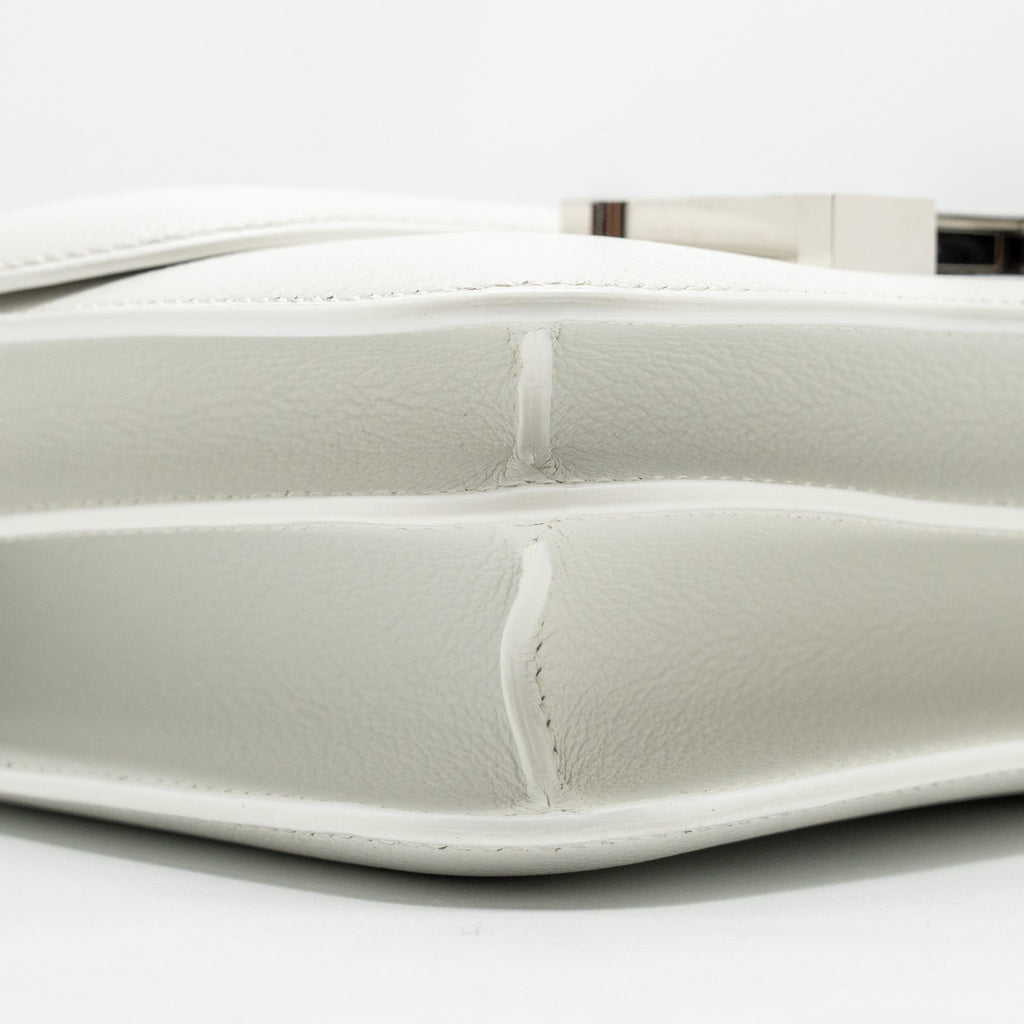 hermes-mini-constance-evercolor-alligator-mississippiensis-lisse-buckle-new-white-gris-ciment-shw-stamp-b-copy-1