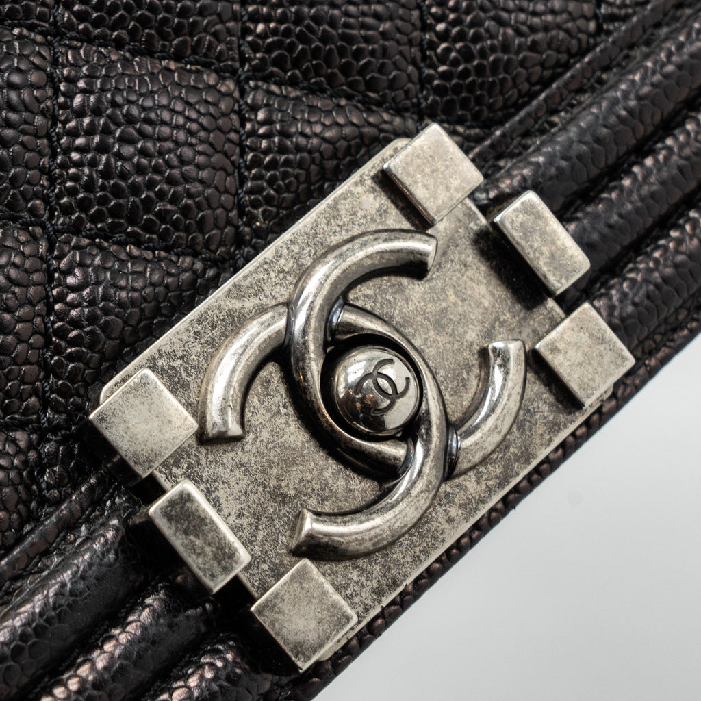 chanel-small-boy-bag-caviar-black-ruthenium-hardware
