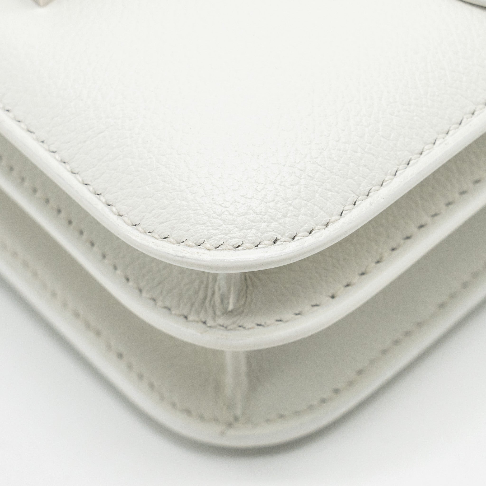 hermes-mini-constance-evercolor-alligator-mississippiensis-lisse-buckle-new-white-gris-ciment-shw-stamp-b-copy-1