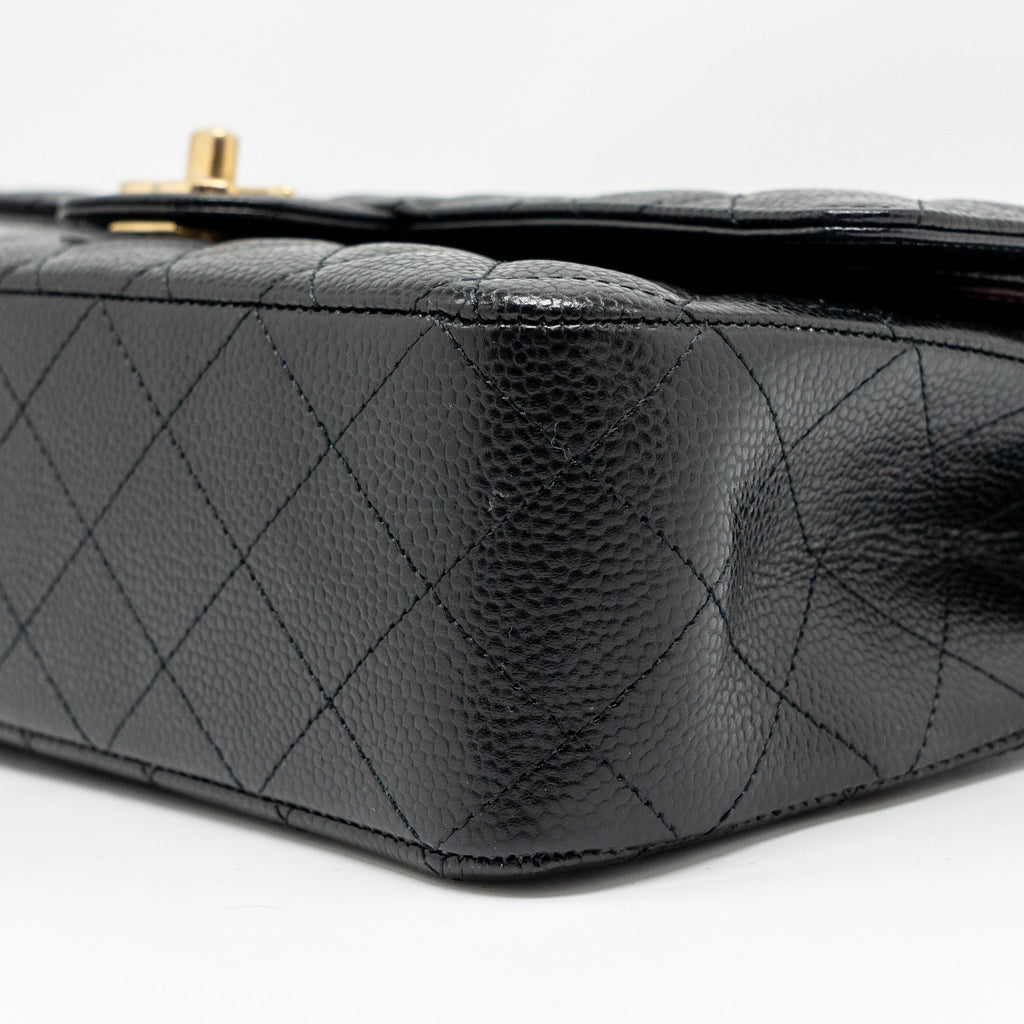 chanel-medium-classic-double-flap-bag-caviar-black-ghw-microchip-10