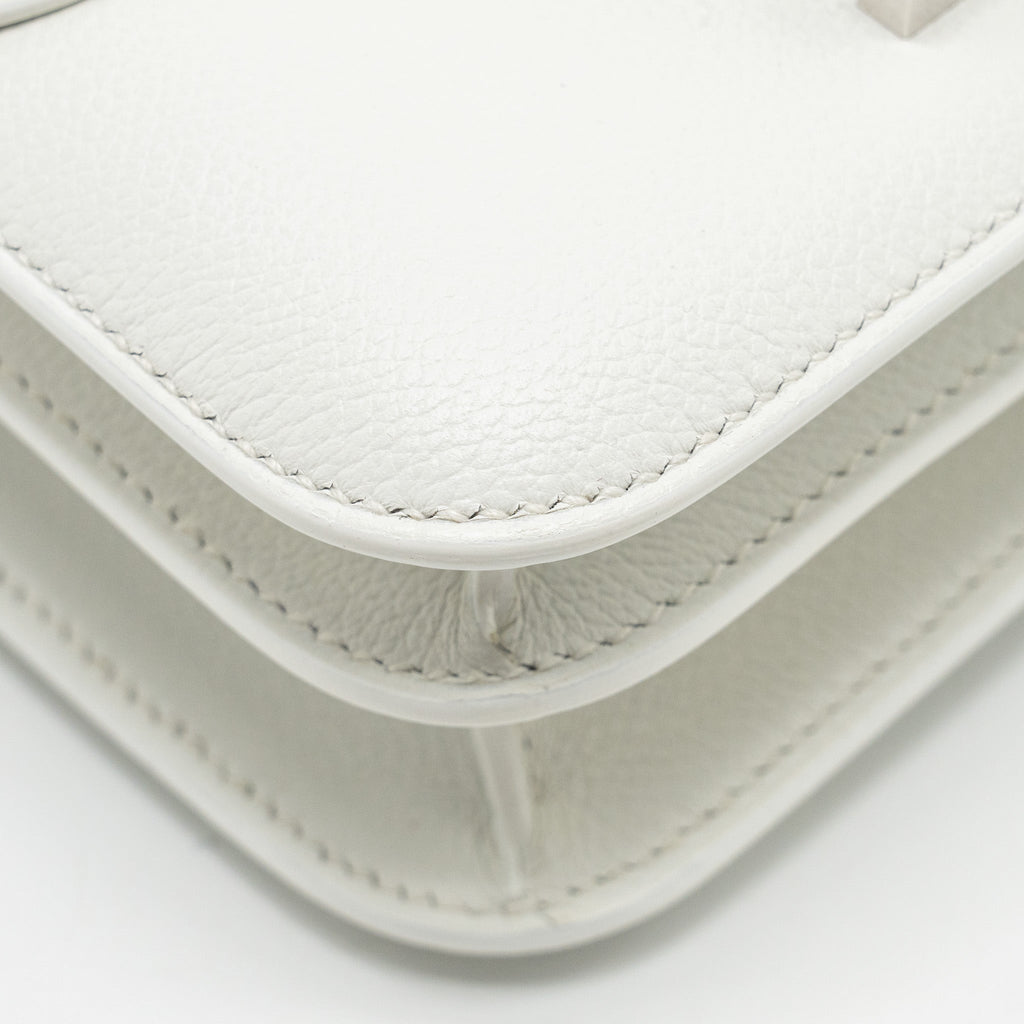 hermes-mini-constance-evercolor-alligator-mississippiensis-lisse-buckle-new-white-gris-ciment-shw-stamp-b-copy-1