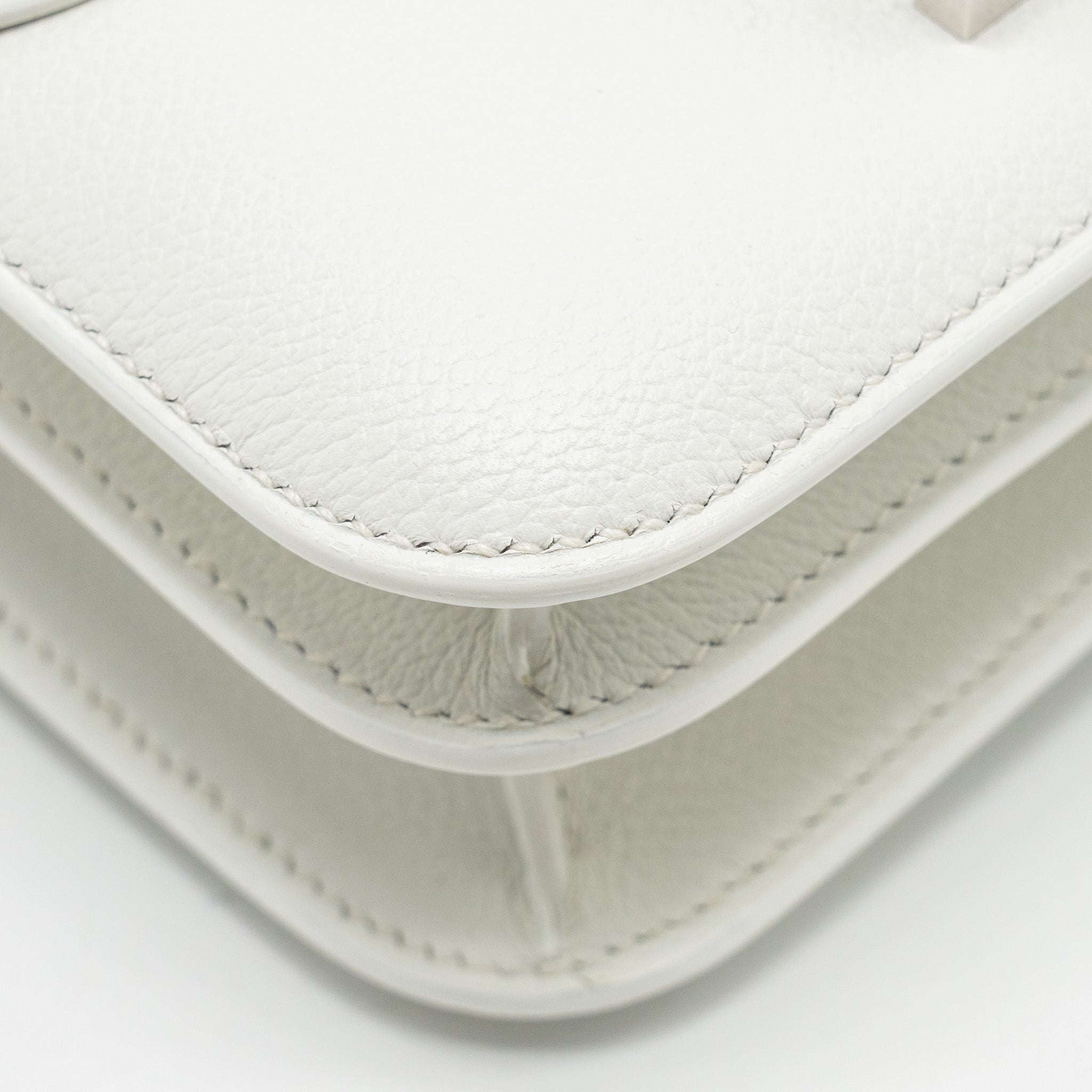 hermes-mini-constance-evercolor-alligator-mississippiensis-lisse-buckle-new-white-gris-ciment-shw-stamp-b-copy-1