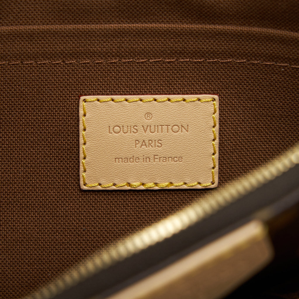 louis-vuitton-multi-pochette-accessories-monogram-canvas-with-khaki-strap