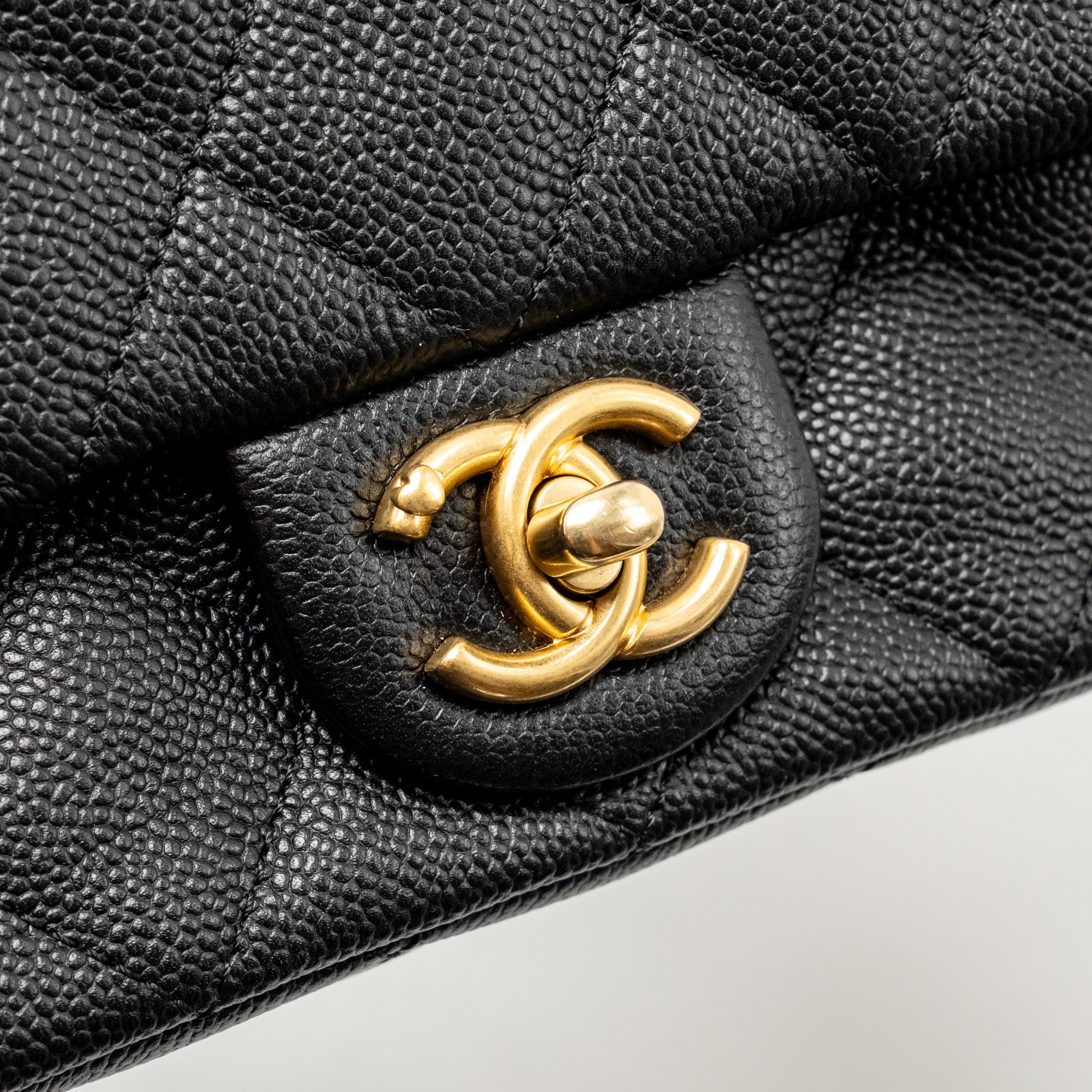 chanel-black-8