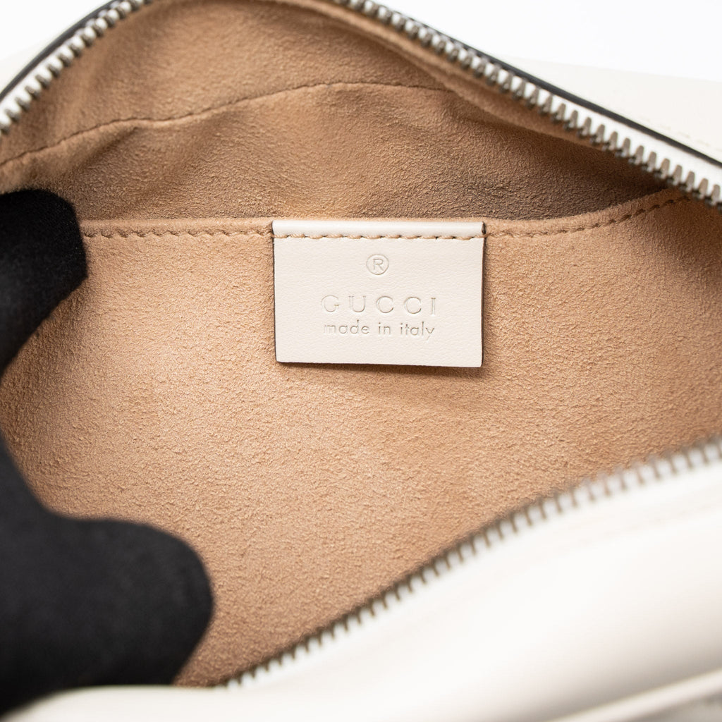 gucci-gg-marmont-camera-shoulder-bag-calfskin-white-ghw