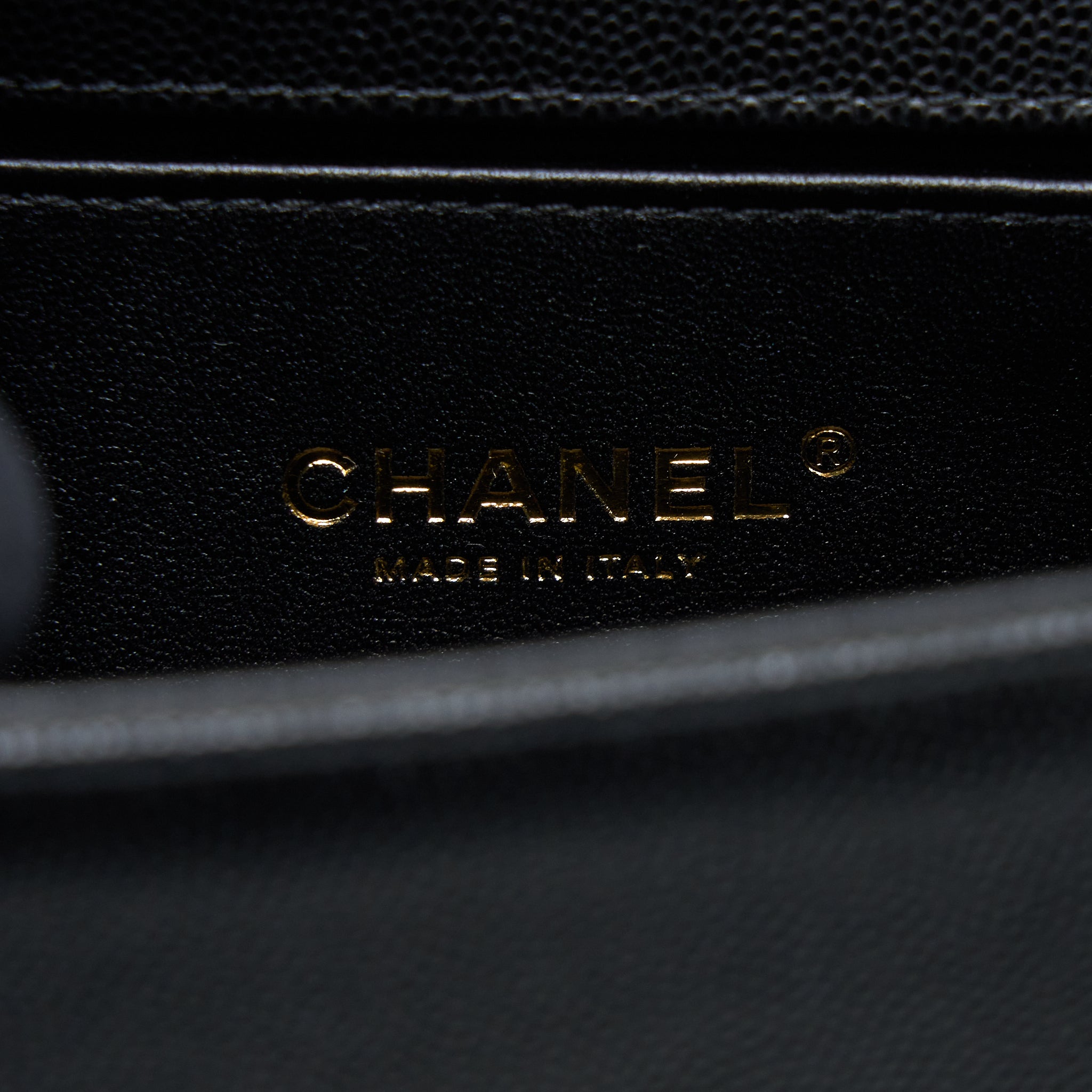 chanel-small-boy-caviar-black-brushed-ghw-microchip