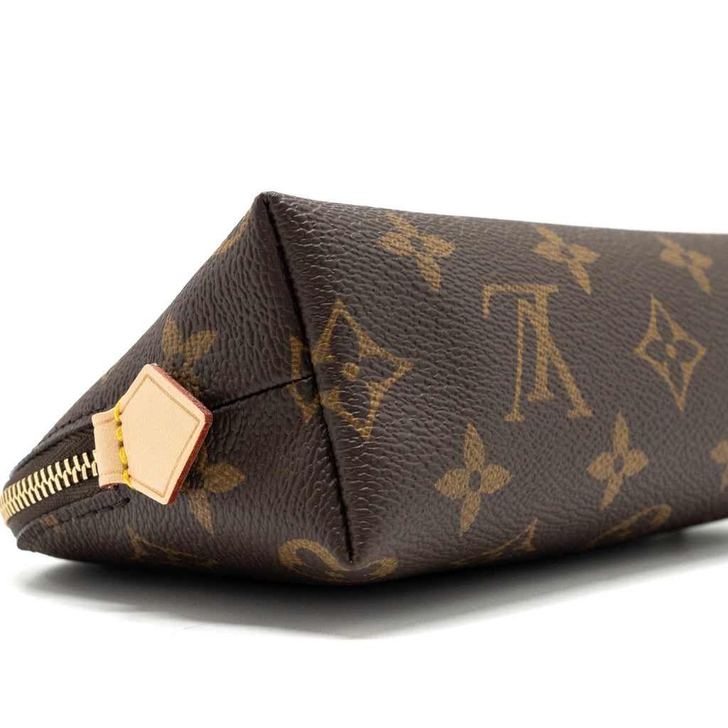 louis-vuitton-cosmetic-pouch-monogram-canvas-ghw-1