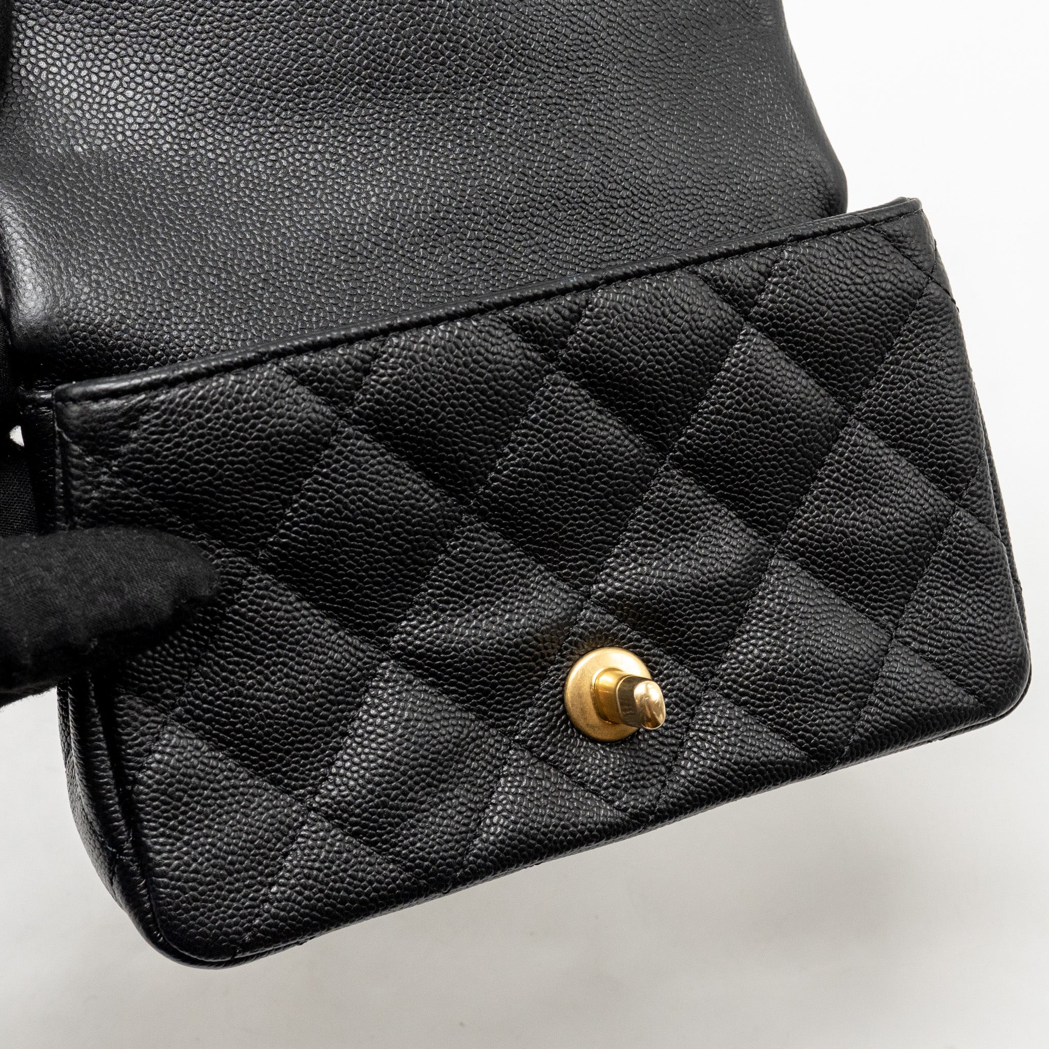 chanel-black-8